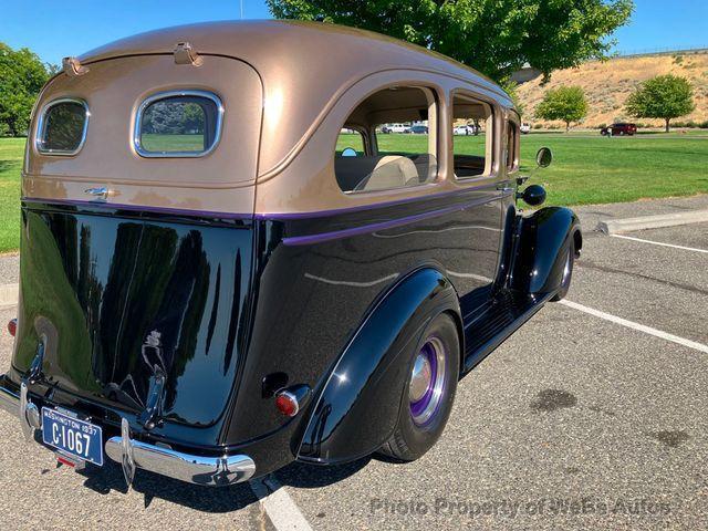 1937 Chevrolet Suburban 8