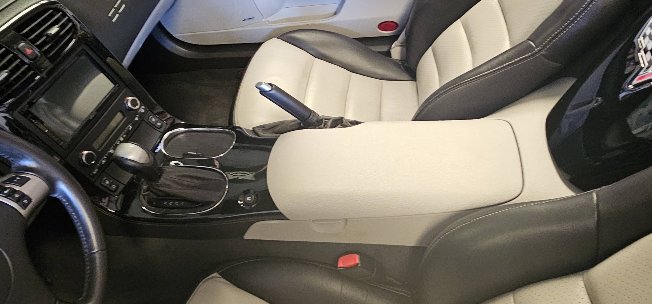 2008 Chevrolet CORVETTE 3LT 24