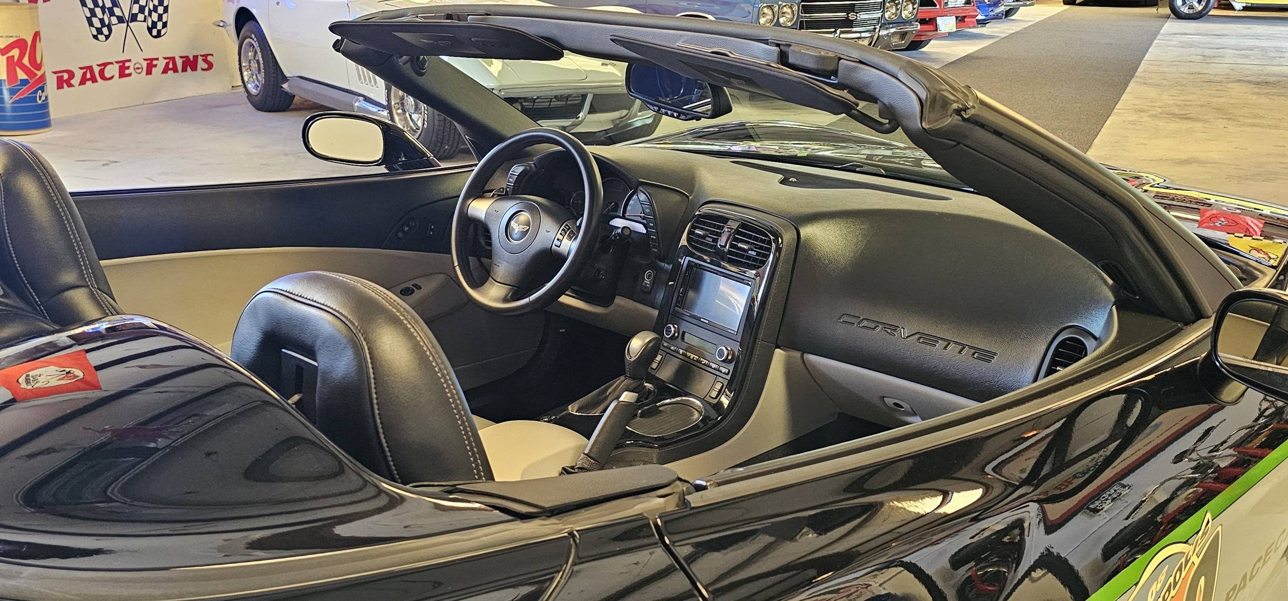 2008 Chevrolet CORVETTE 3LT 26