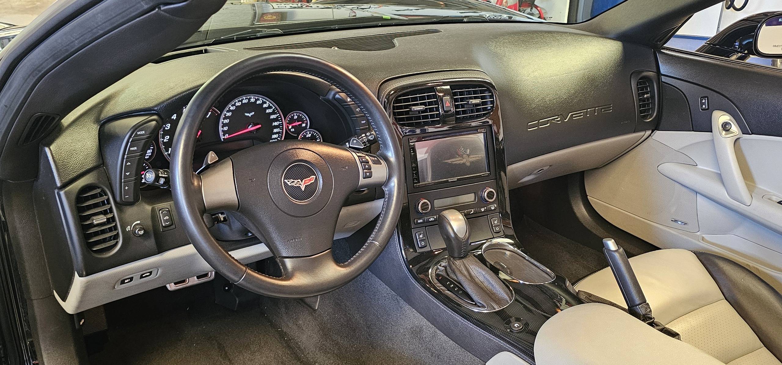 2008 Chevrolet CORVETTE 3LT 31