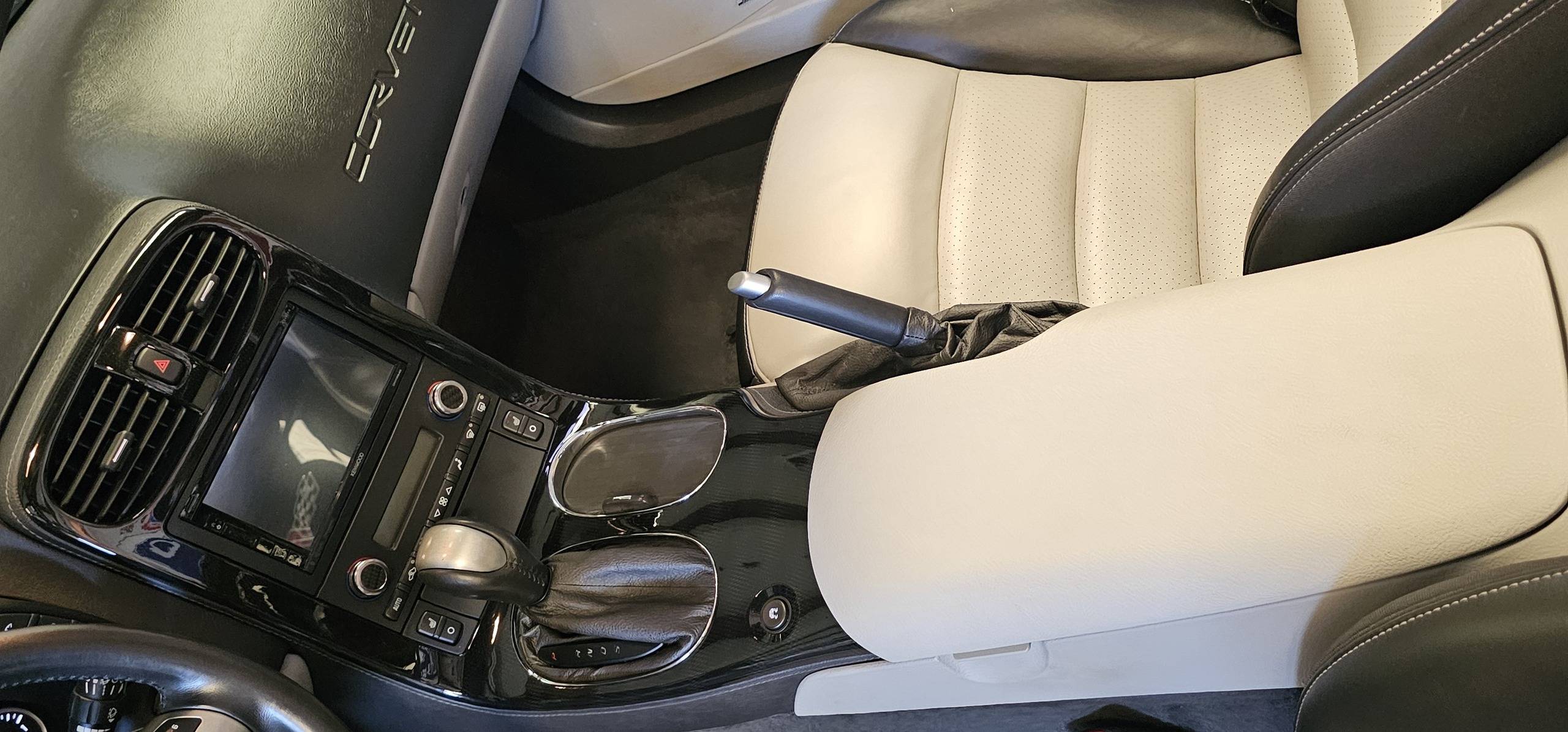 2008 Chevrolet CORVETTE 3LT 32