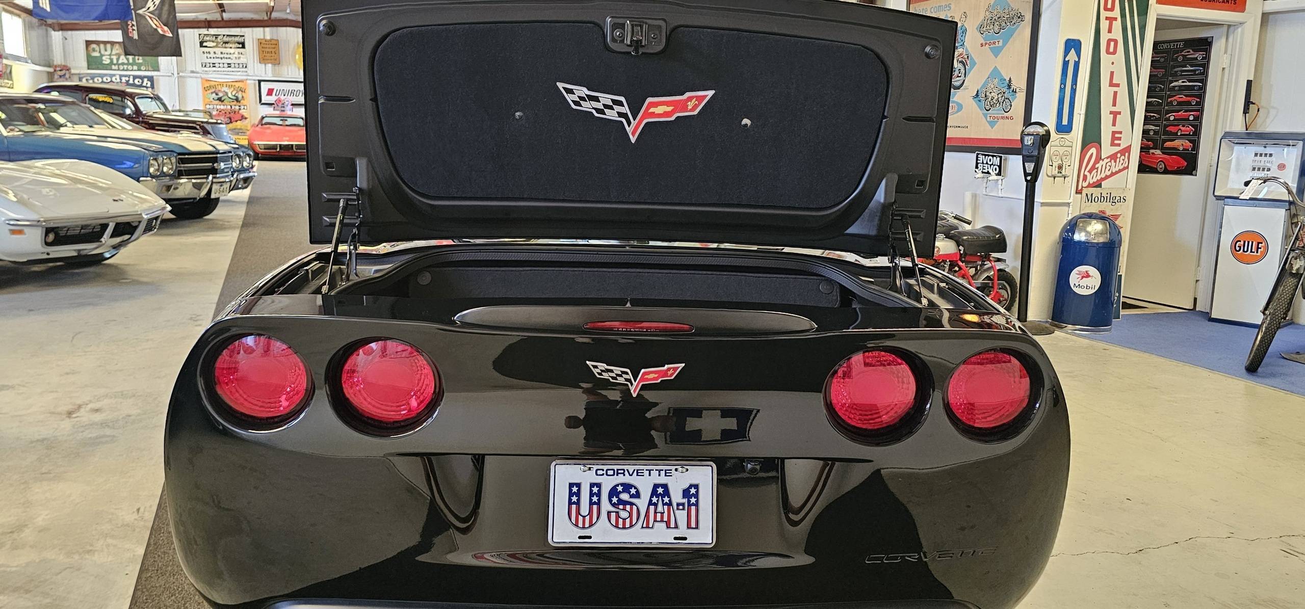 2008 Chevrolet CORVETTE 3LT 41