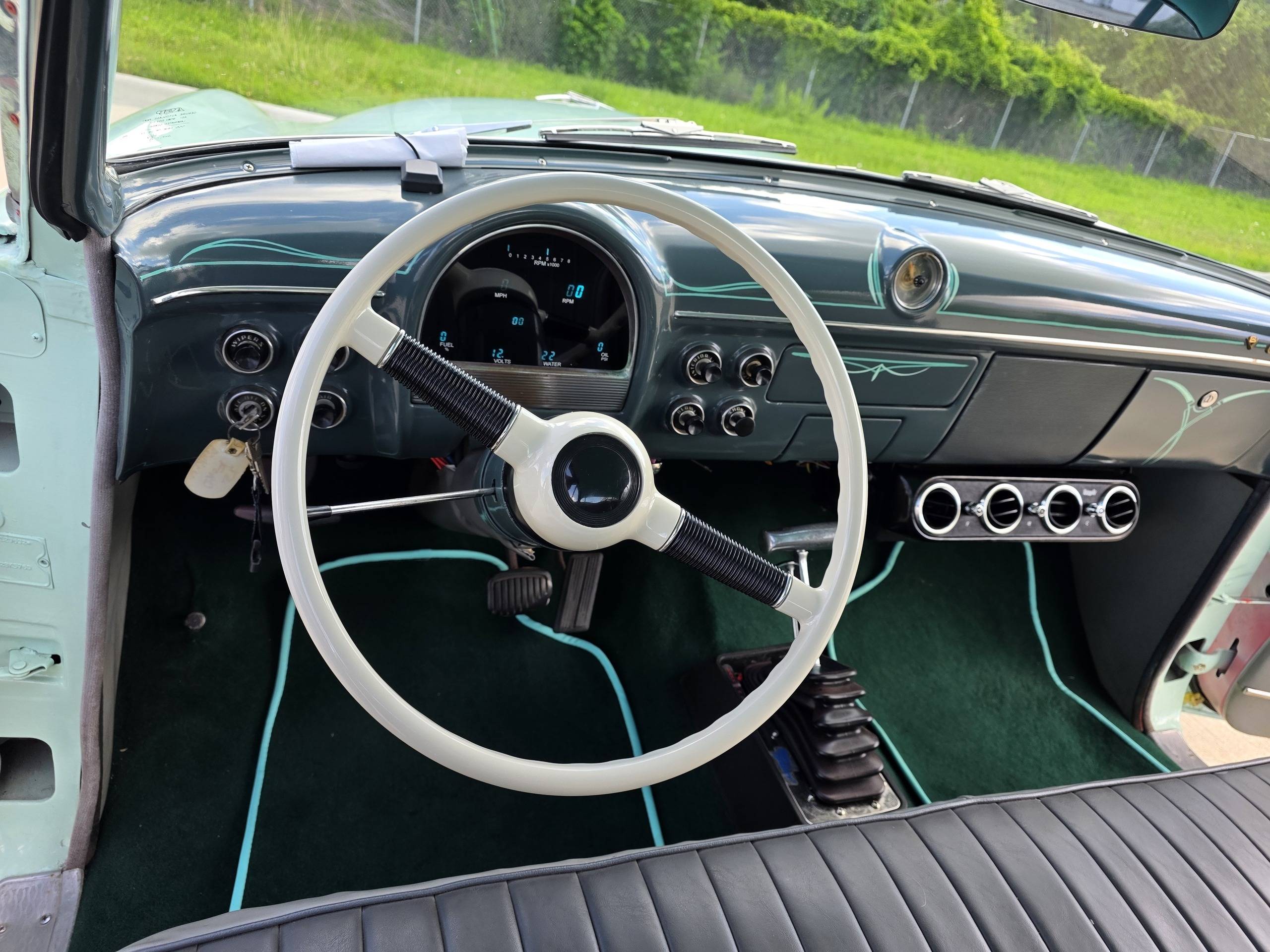 1952 Ford Victoria 6