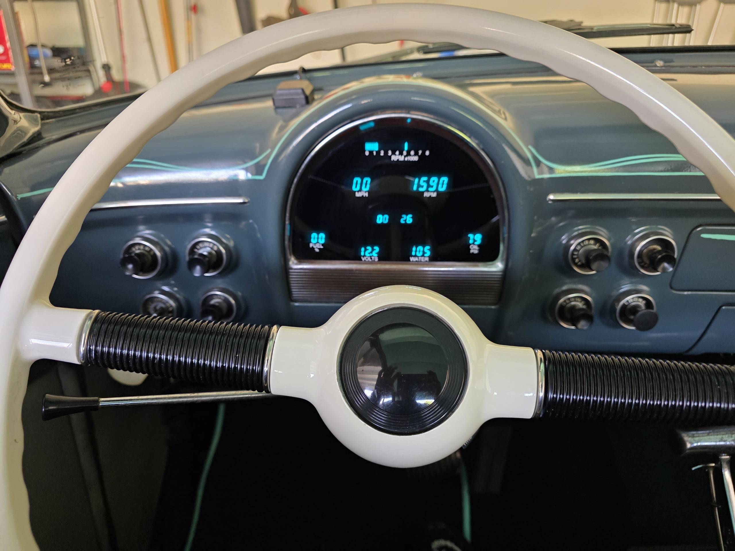 1952 Ford Victoria 3