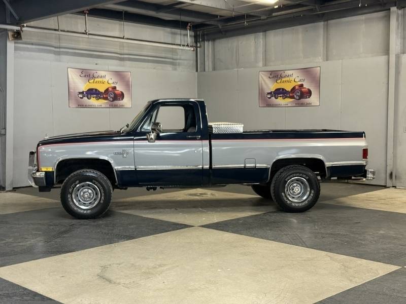 1984 Chevrolet Silverado 1