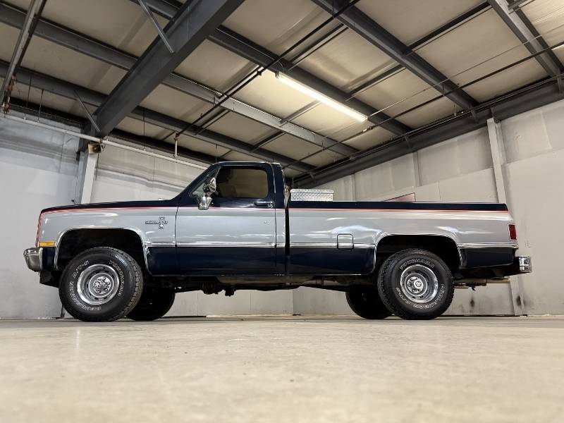 1984 Chevrolet Silverado 7