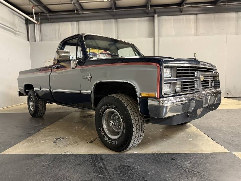 1984 Chevrolet Silverado 49