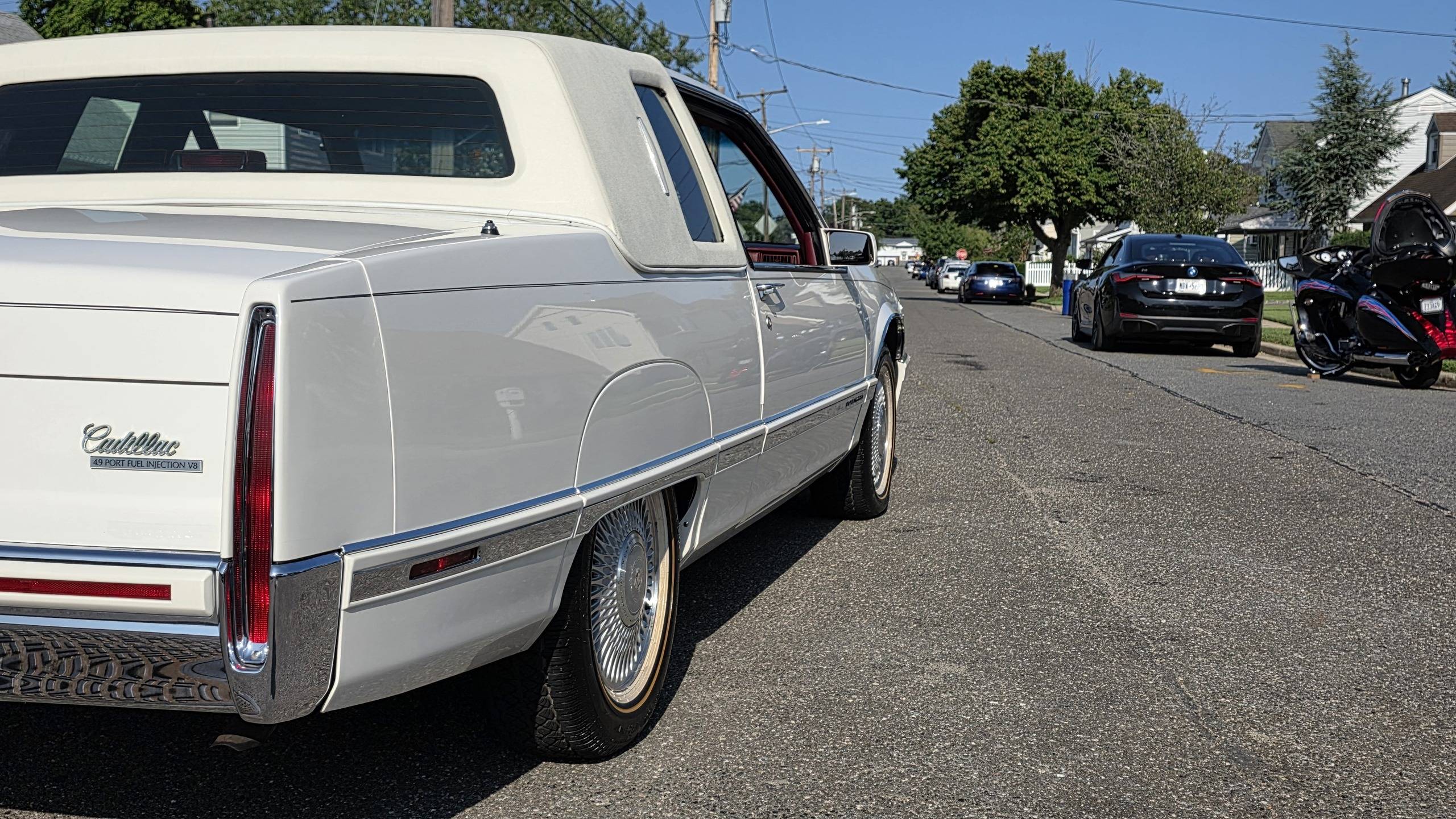 1992 Cadillac Fleetwood 4