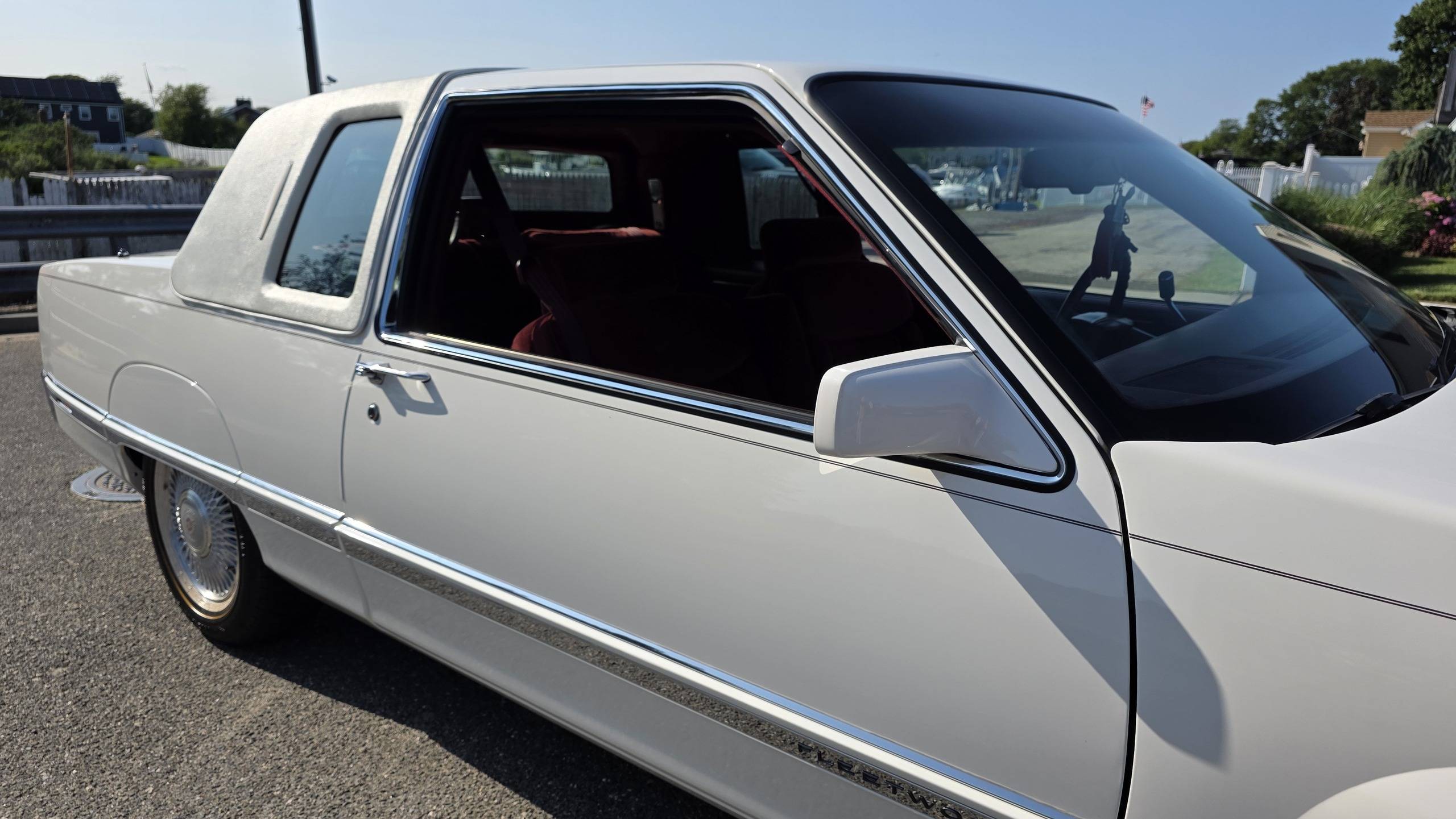1992 Cadillac Fleetwood 13