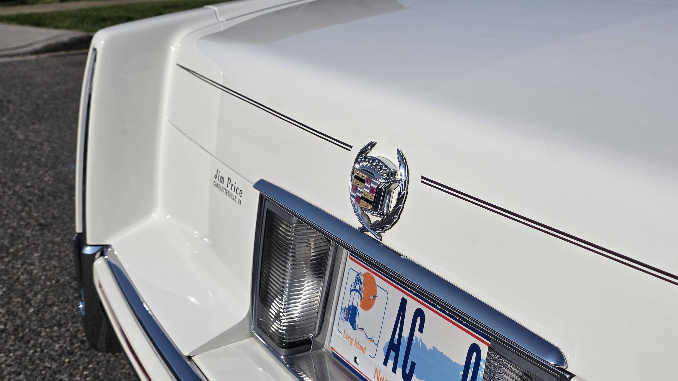 1992 Cadillac Fleetwood 17