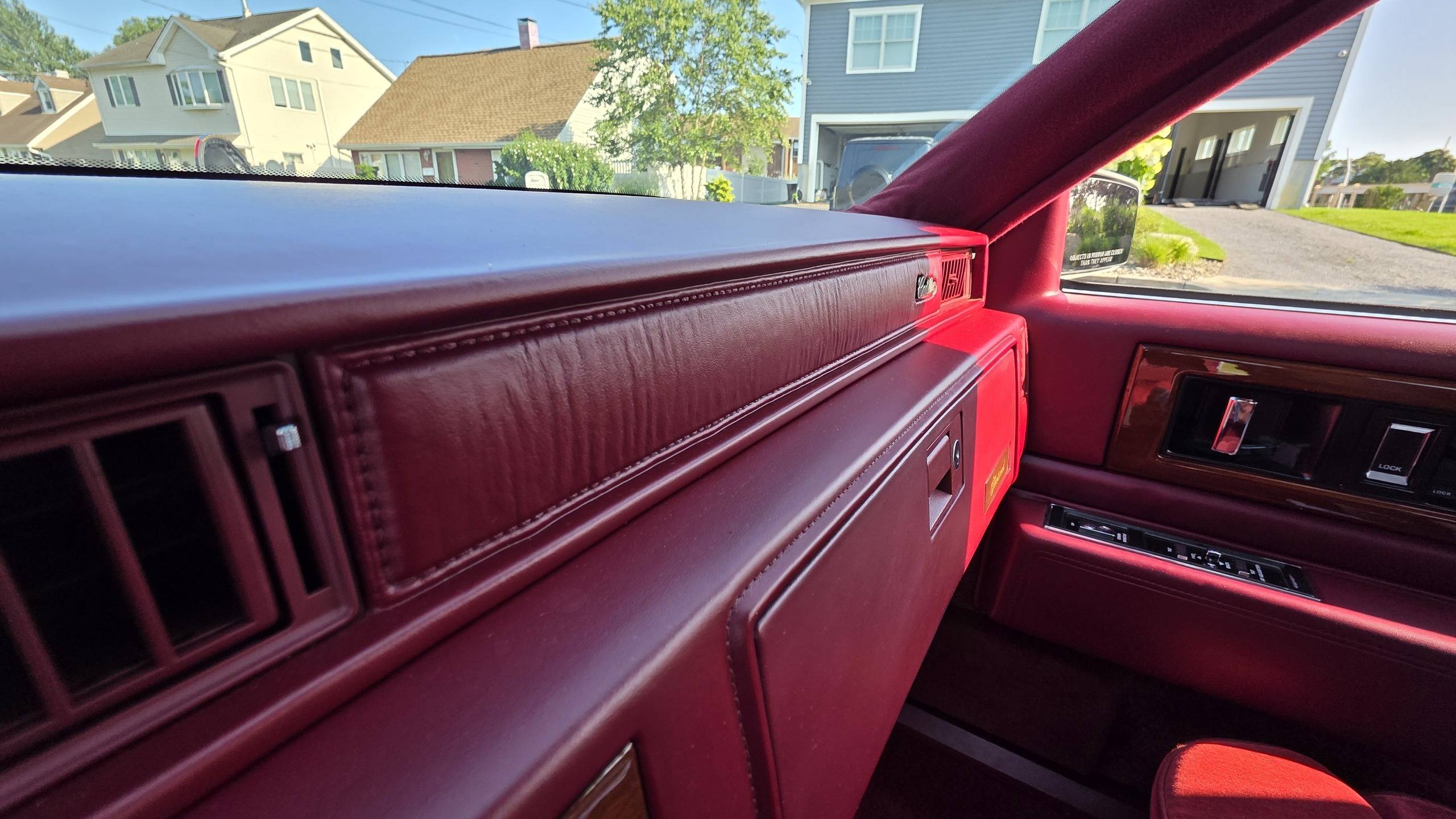 1992 Cadillac Fleetwood 54