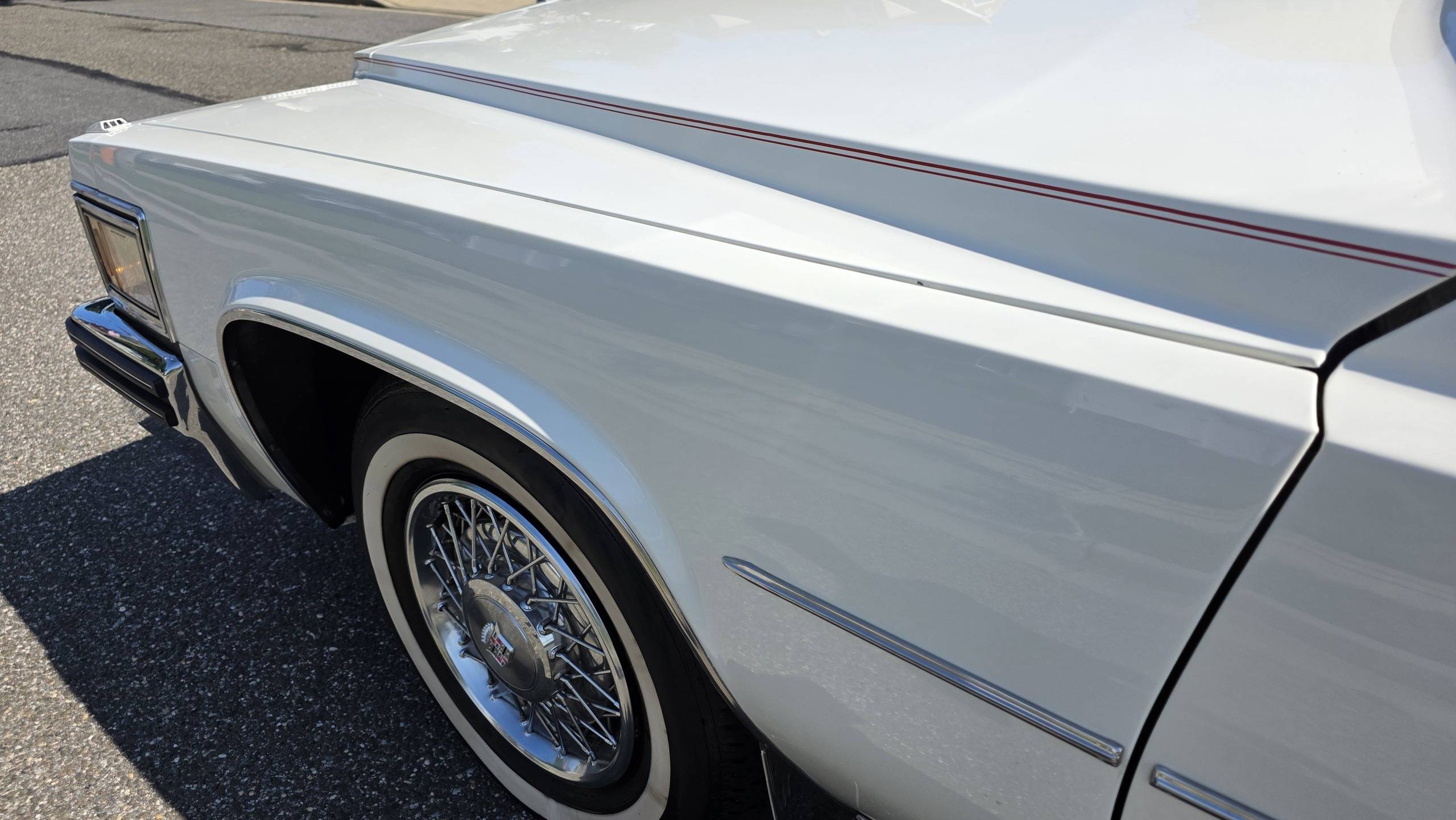 1978 Cadillac Coupe DeVille 25