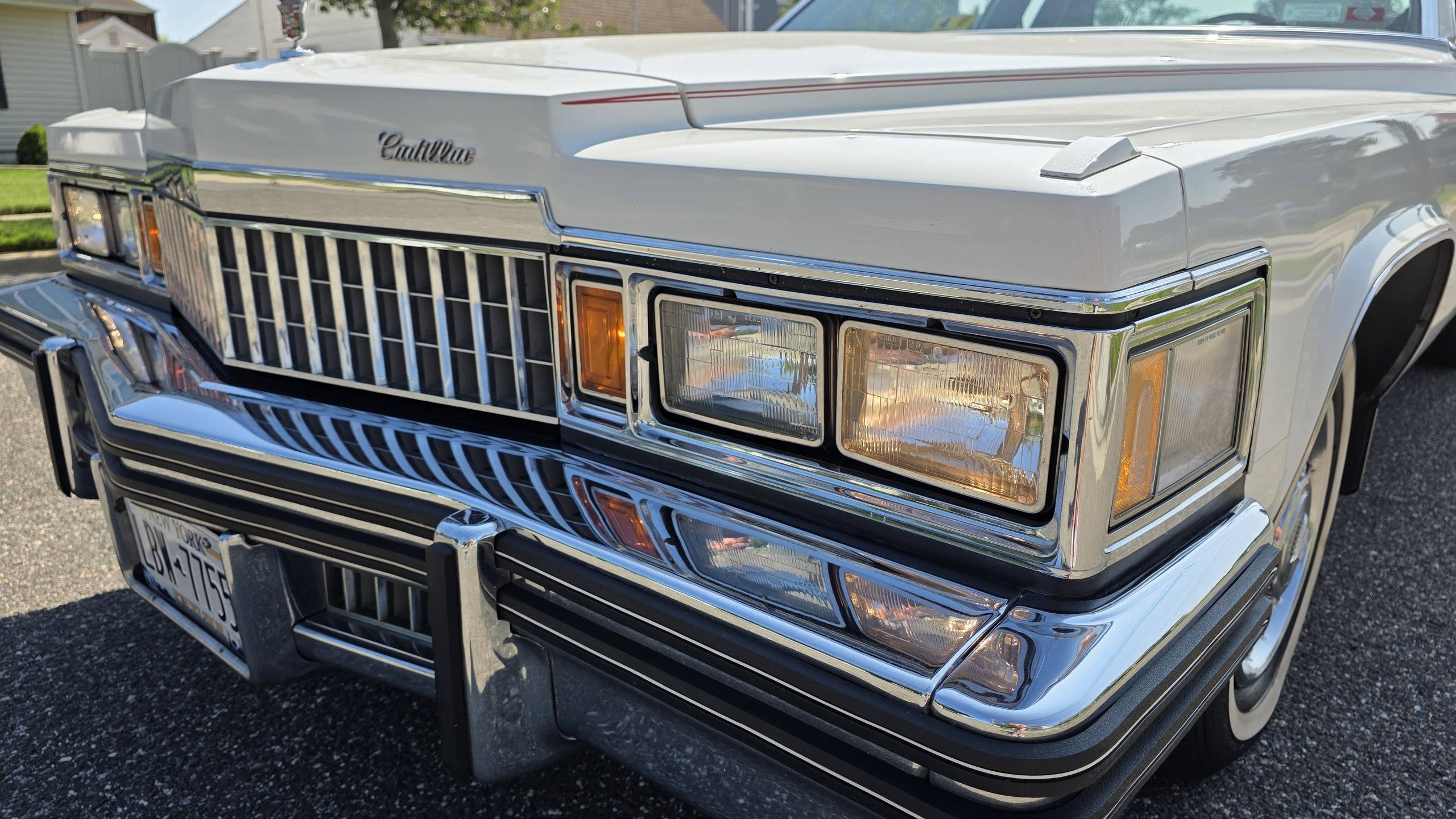 1978 Cadillac Coupe DeVille 28