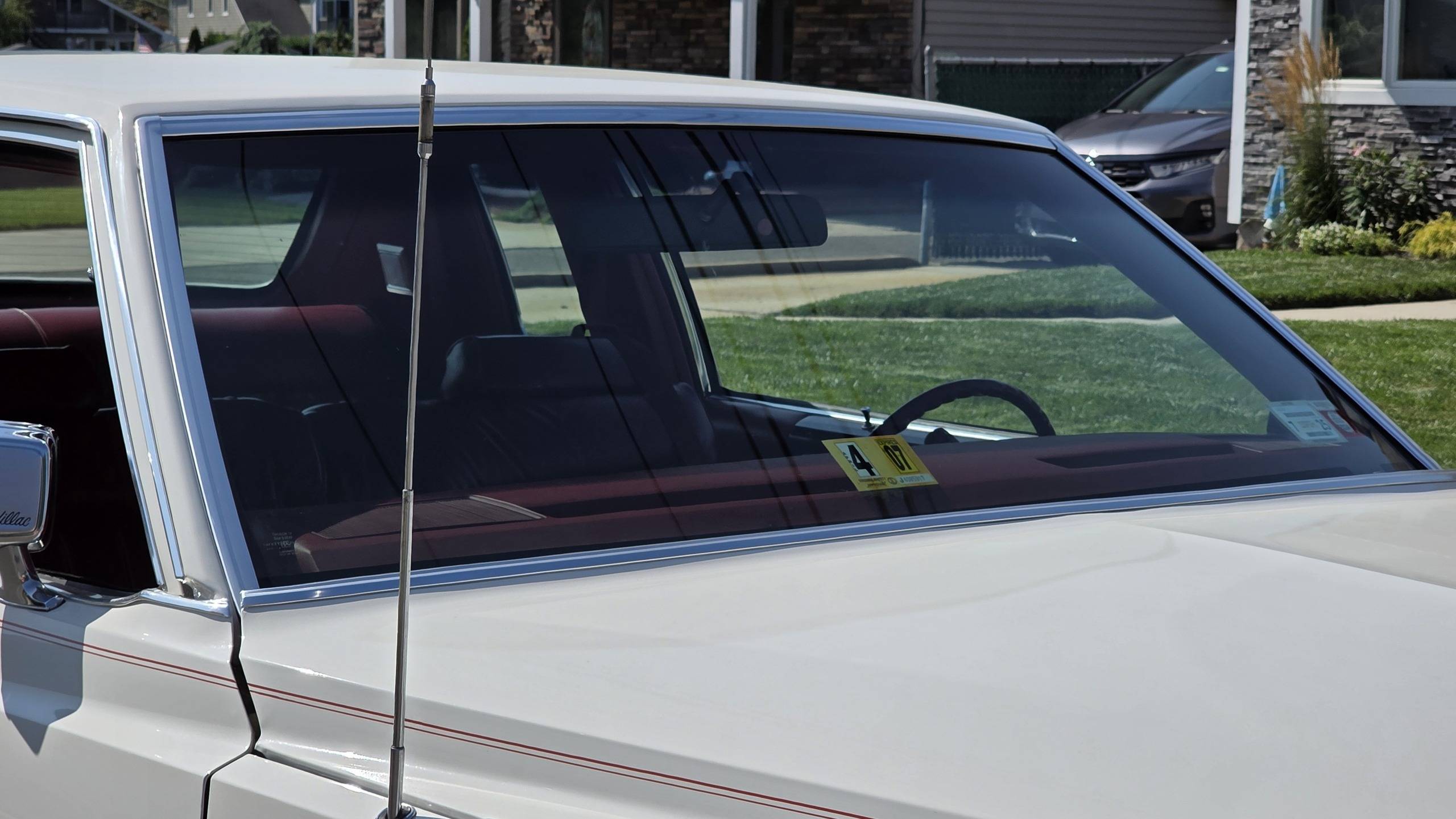 1978 Cadillac Coupe DeVille 34