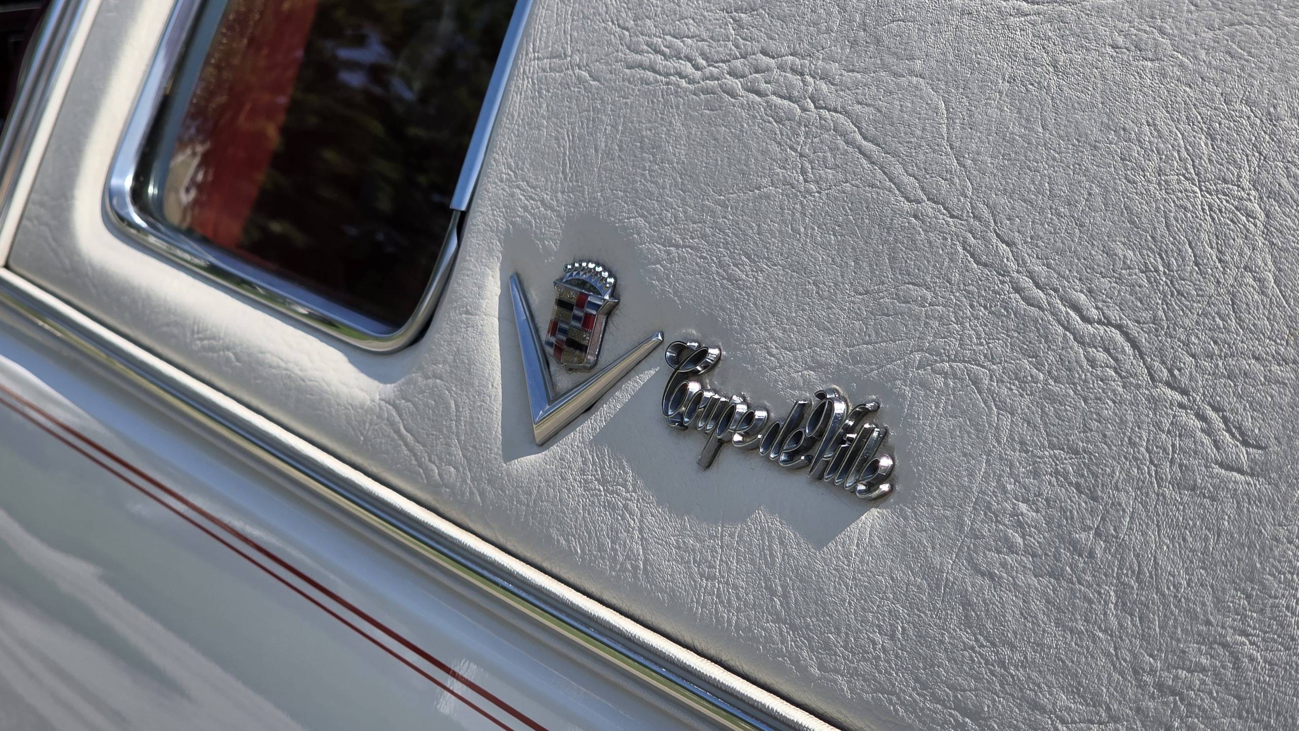 1978 Cadillac Coupe DeVille 38