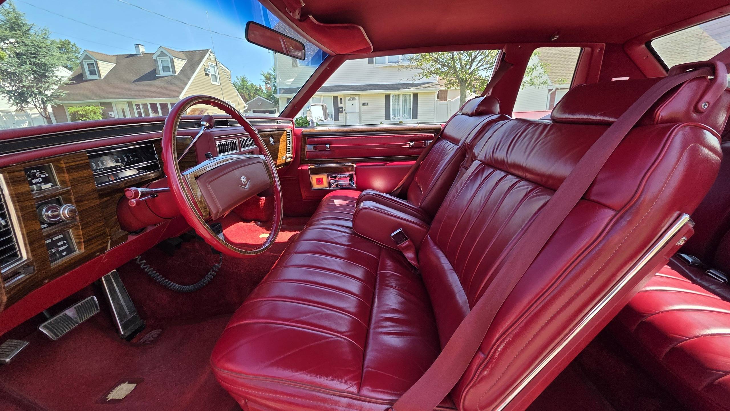 1978 Cadillac Coupe DeVille 44