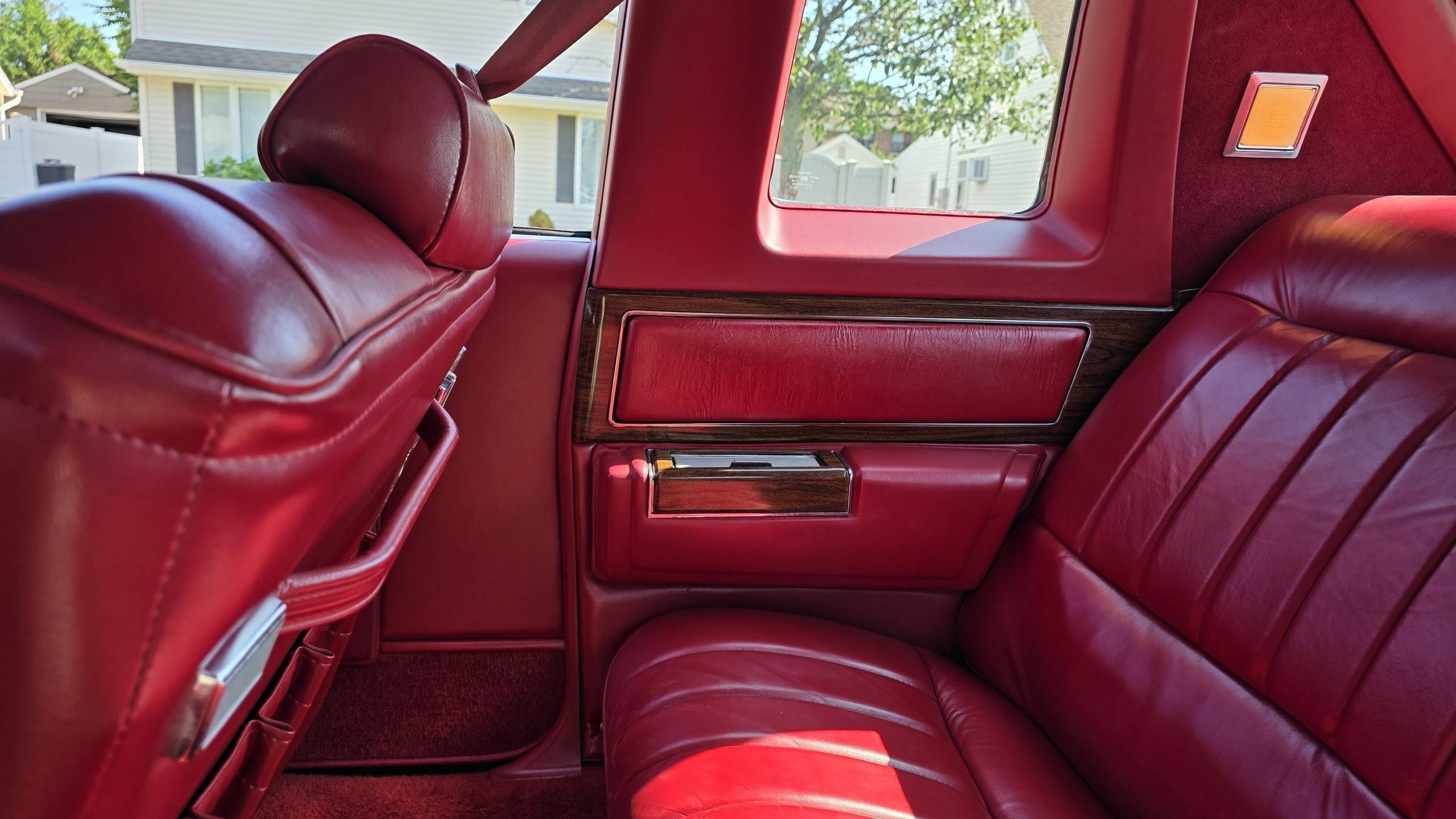 1978 Cadillac Coupe DeVille 65