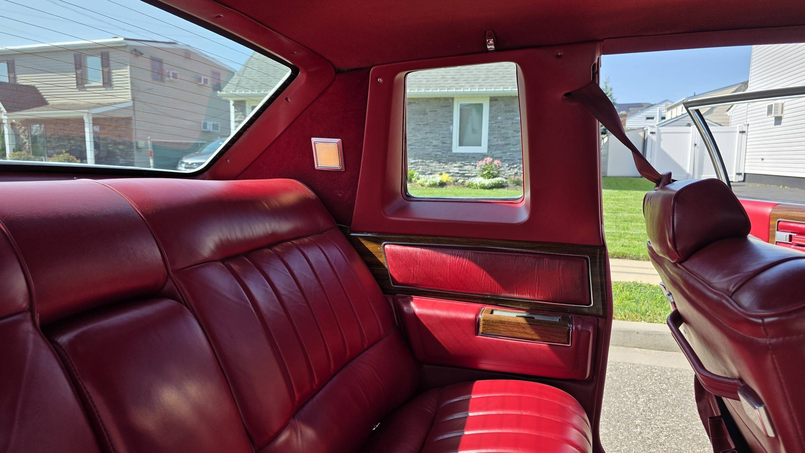 1978 Cadillac Coupe DeVille 72
