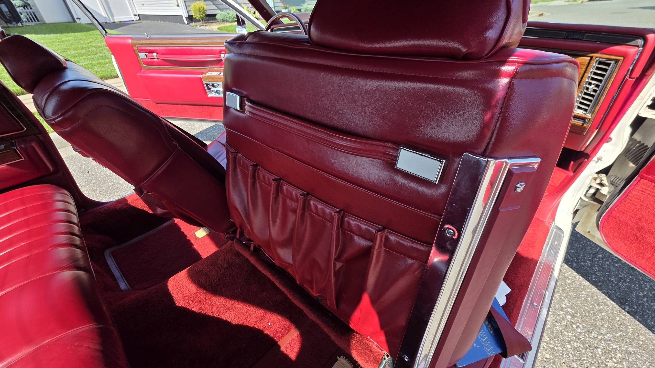 1978 Cadillac Coupe DeVille 74