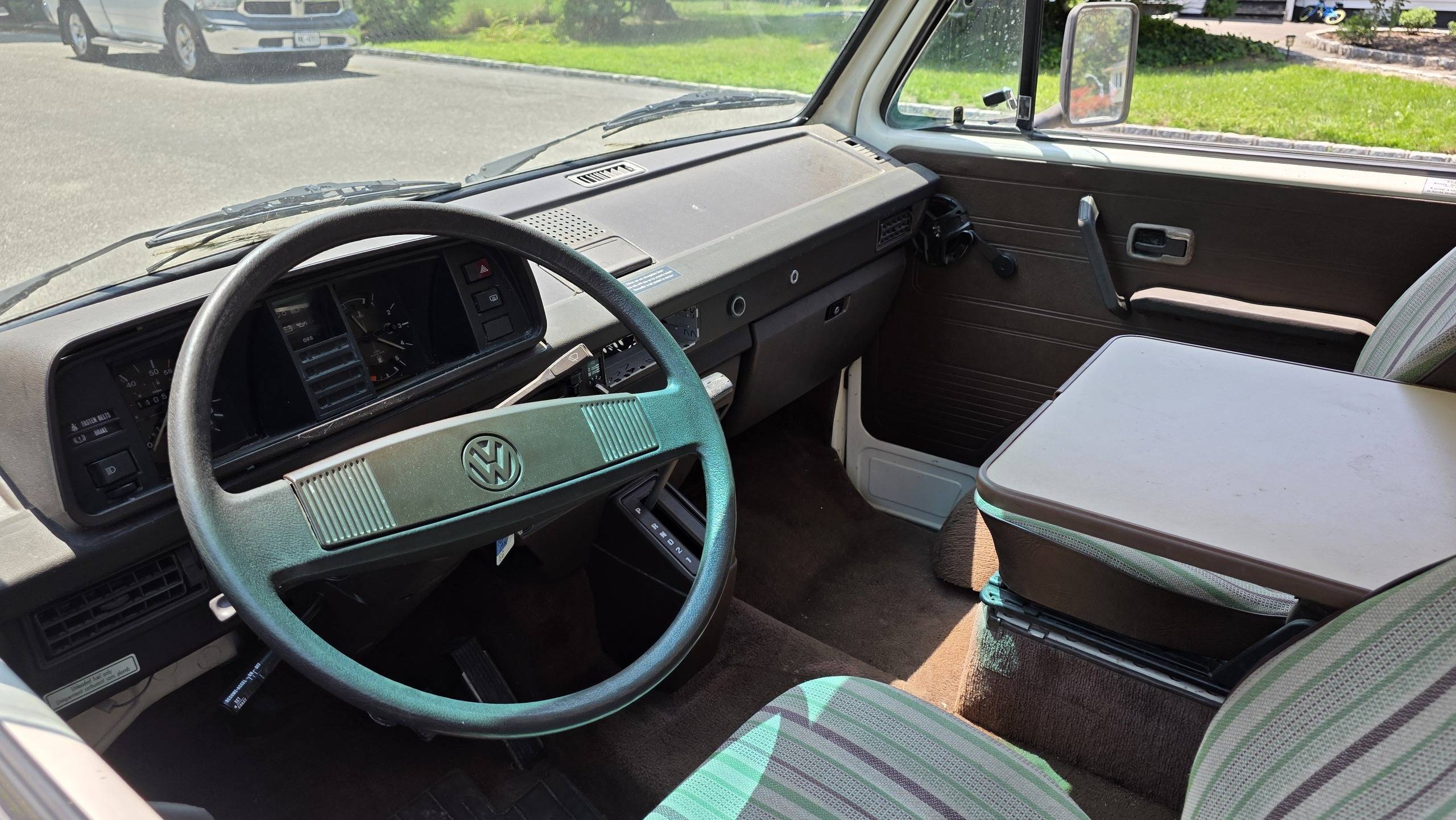 1984 Volkswagen Vanagon 32