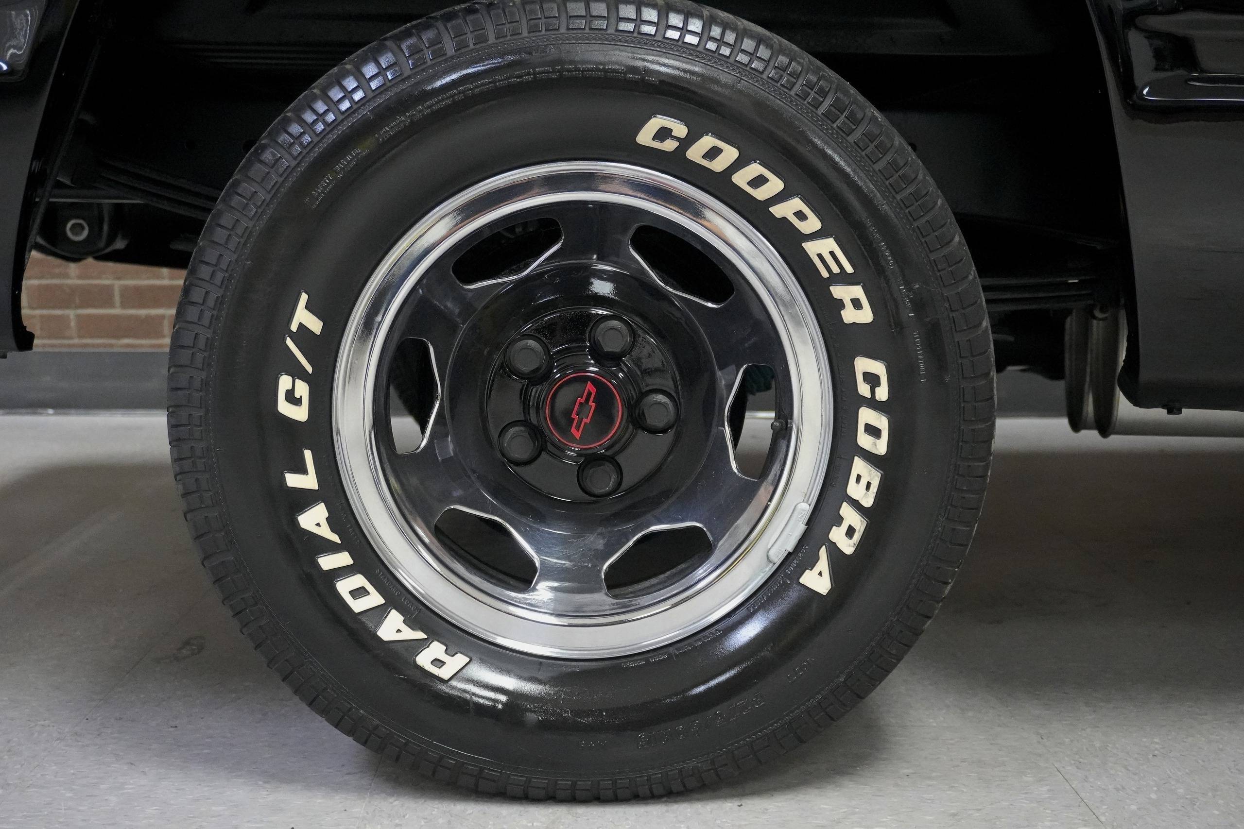 1990 Chevrolet K1500 29