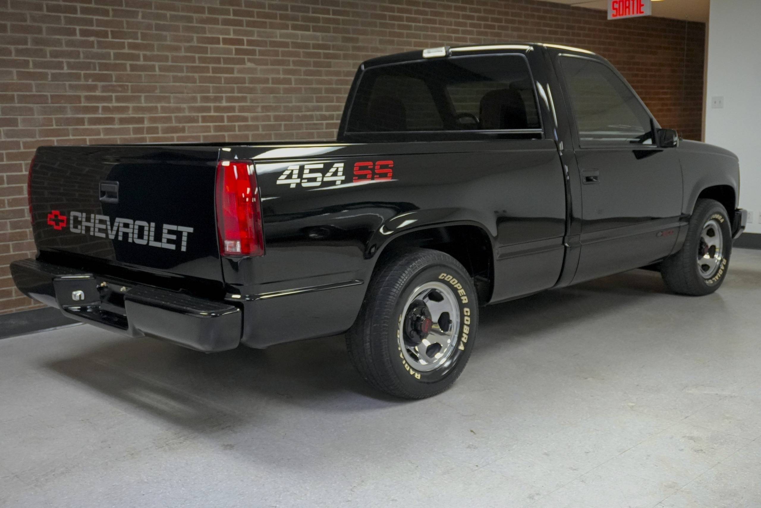 1990 Chevrolet K1500 30