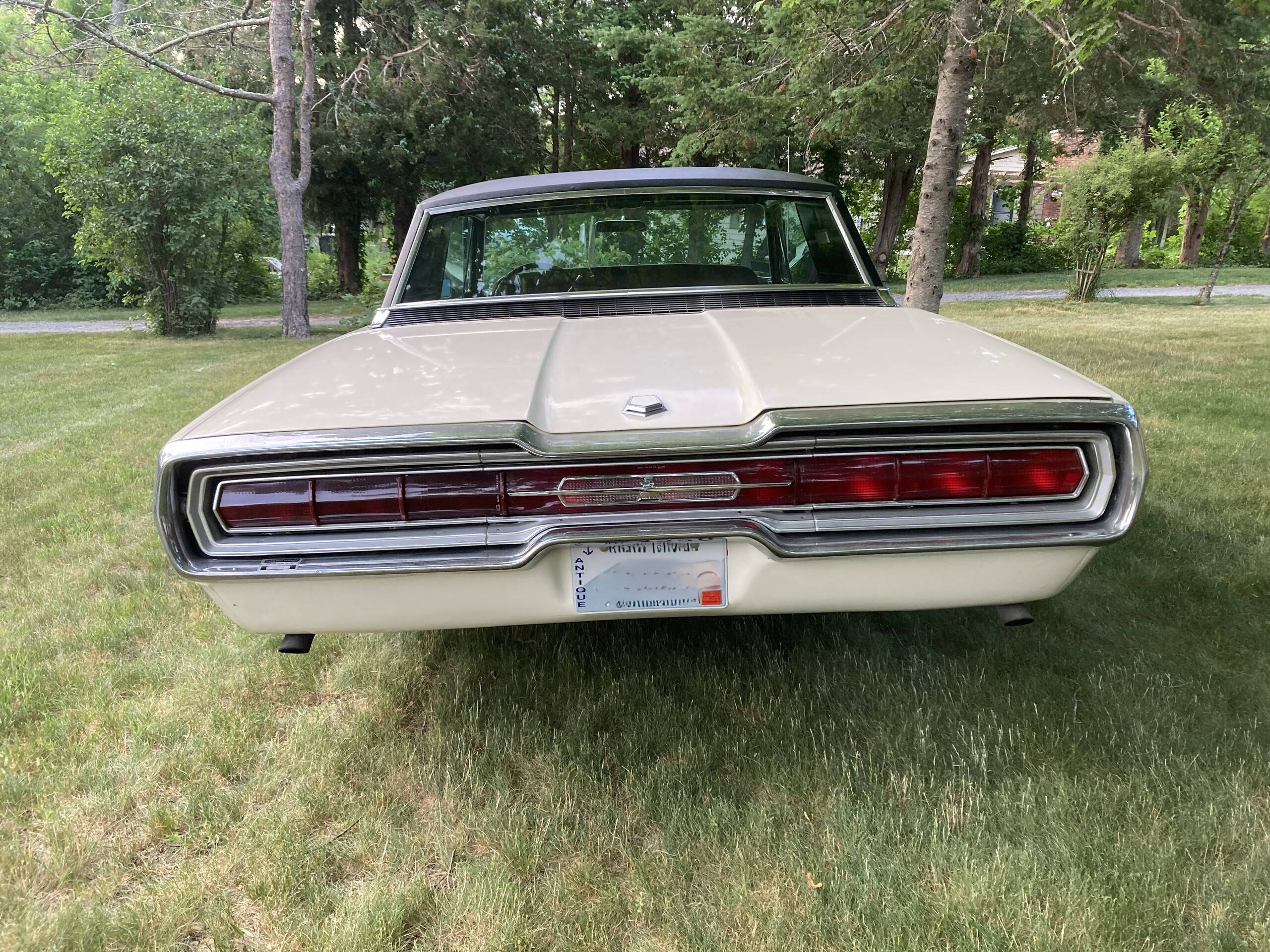 1966 Ford Thunderbird 2