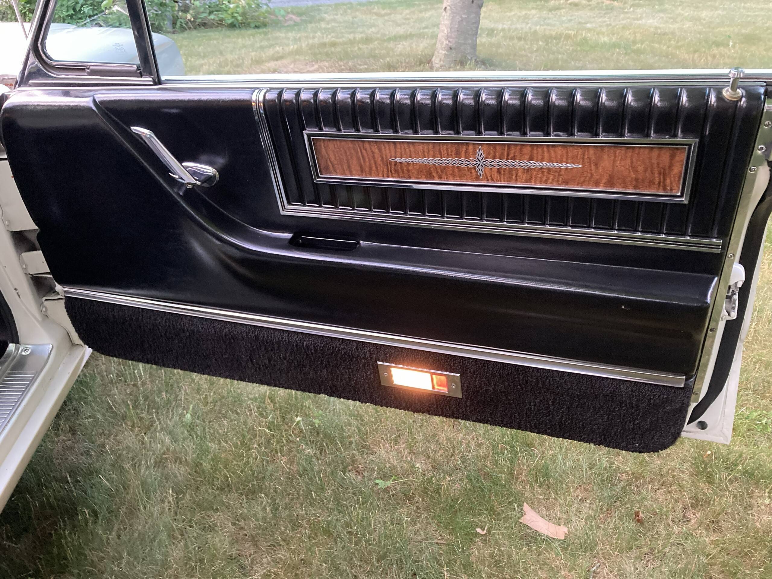 1966 Ford Thunderbird 20