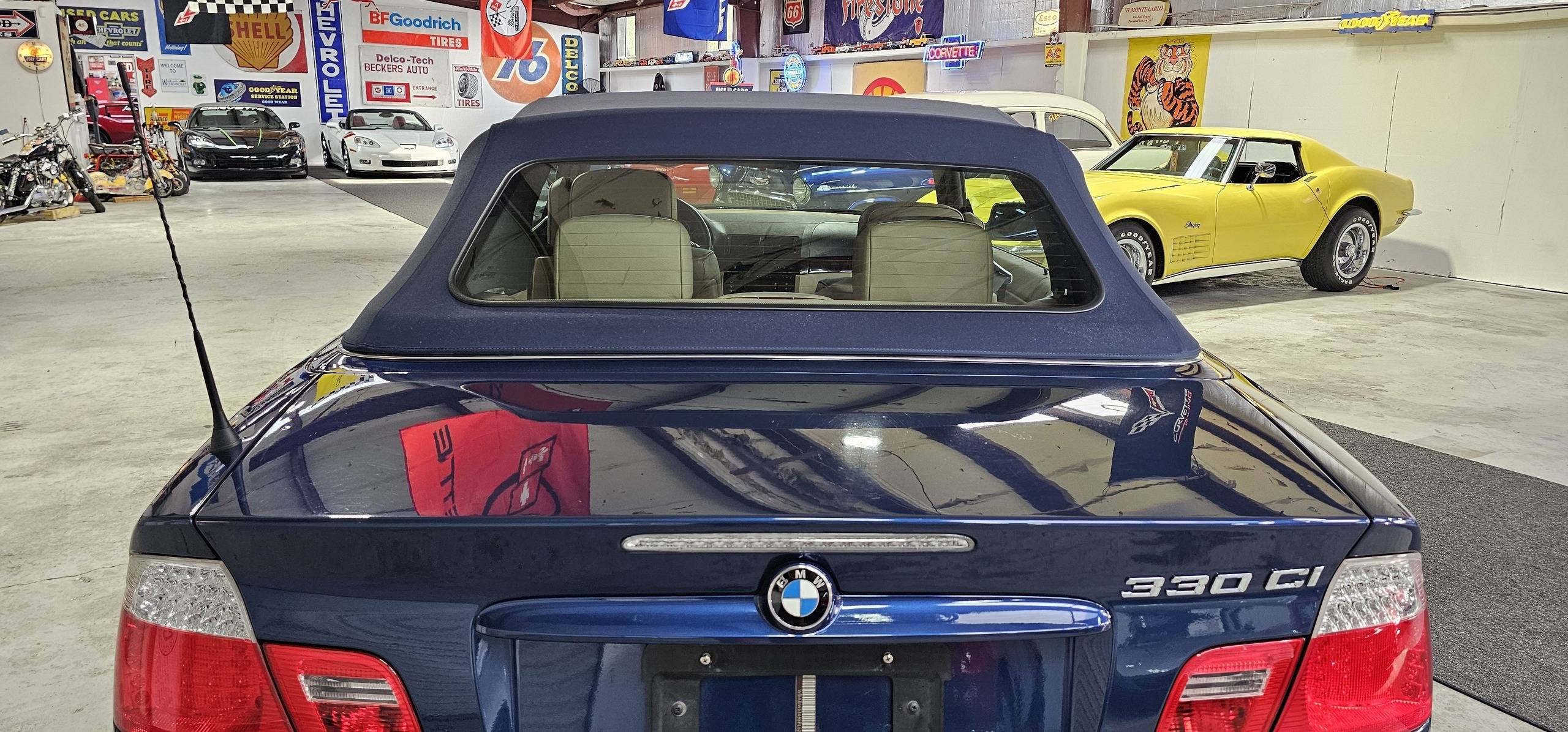 2005 BMW 330ci 17