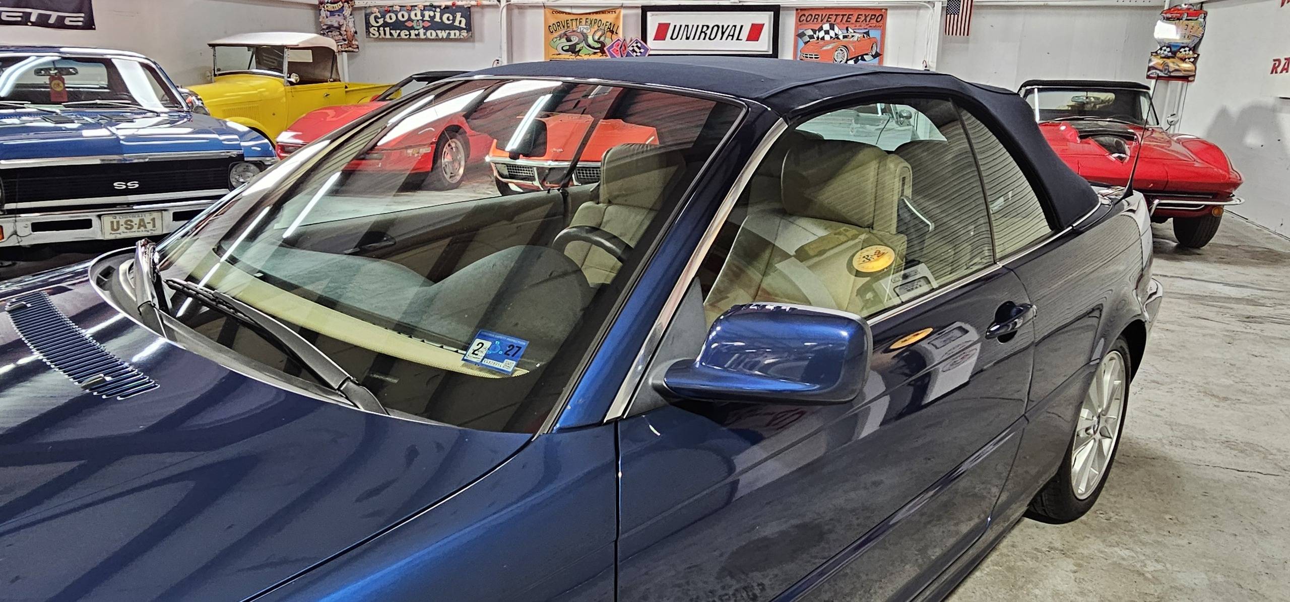 2005 BMW 330ci 27
