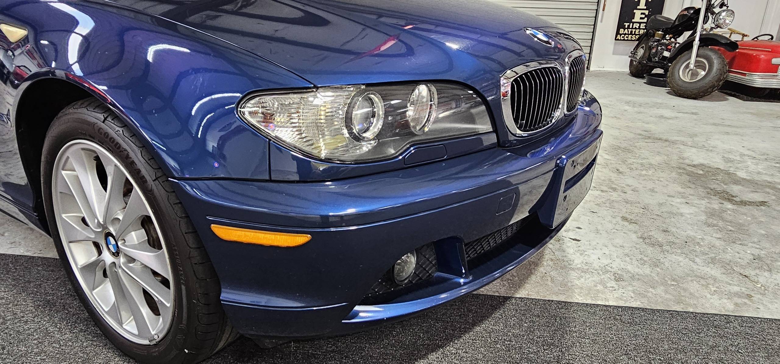 2005 BMW 330ci 36