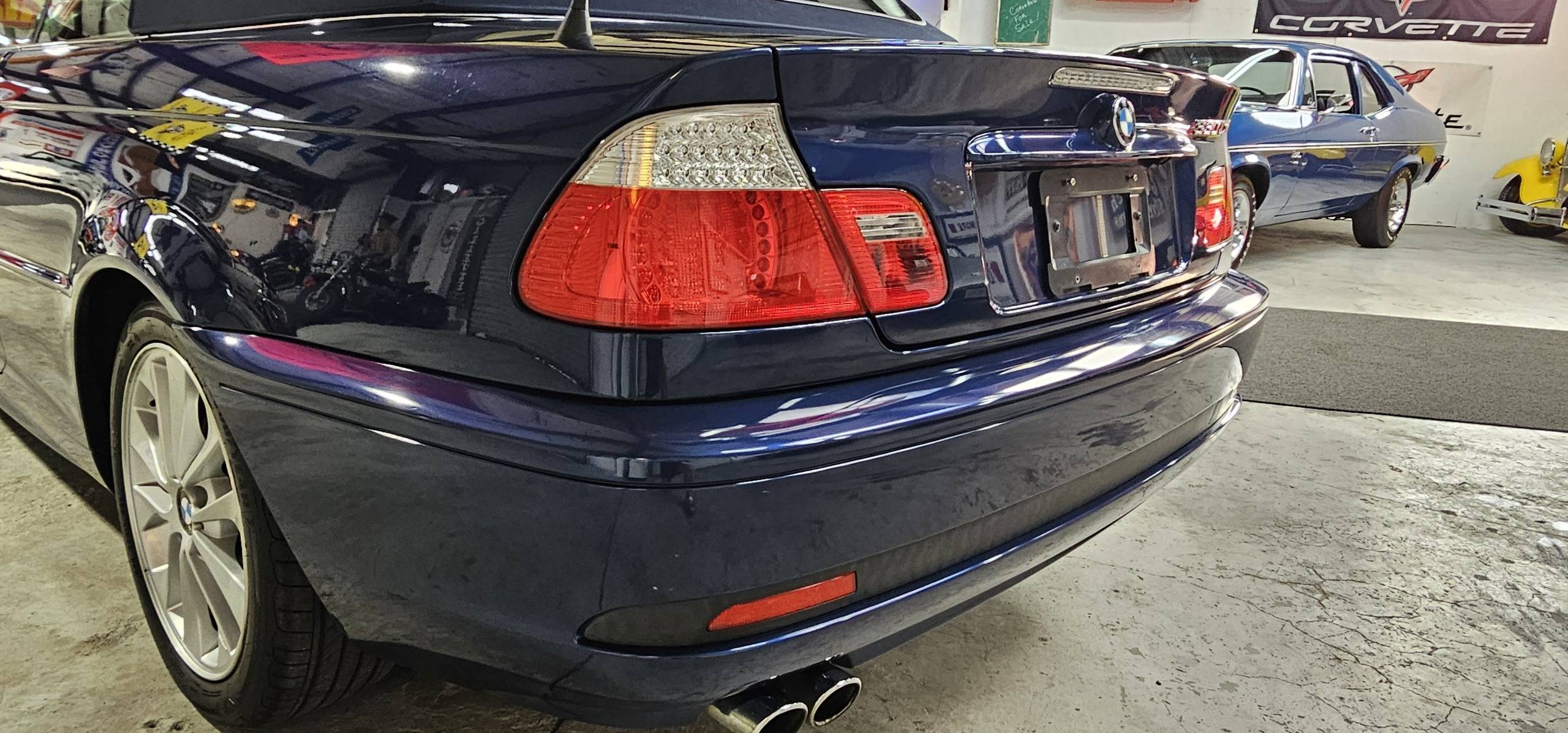 2005 BMW 330ci 39