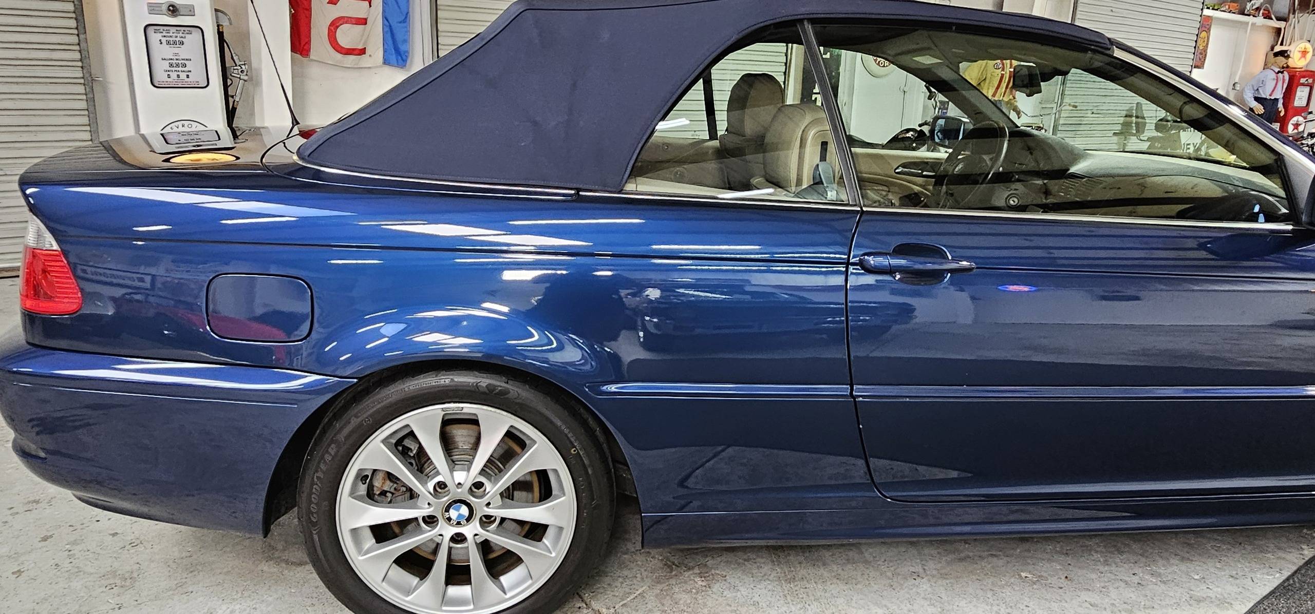 2005 BMW 330ci 44