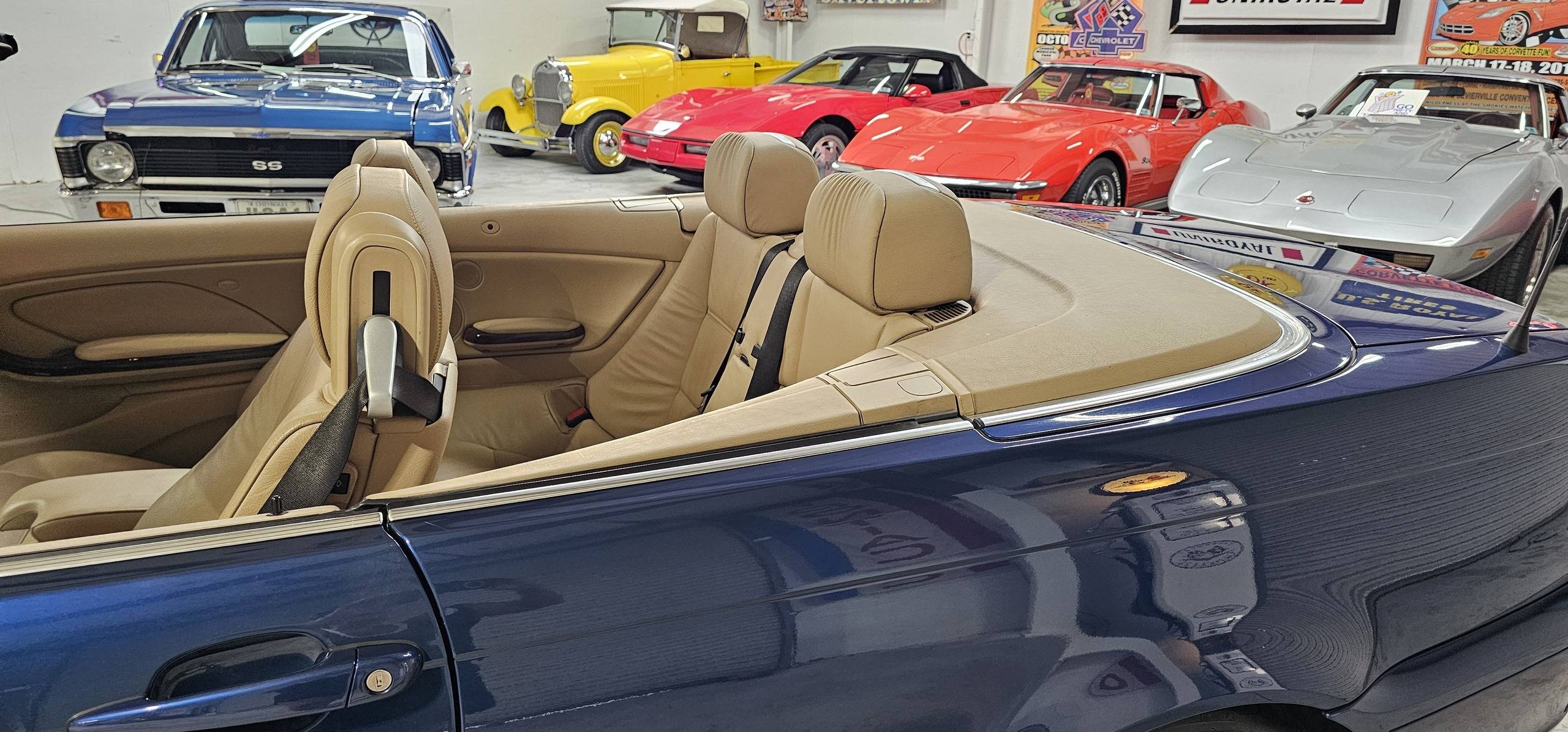 2005 BMW 330ci 51