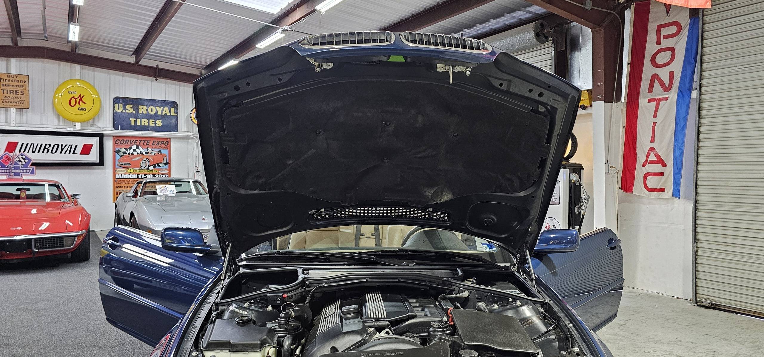 2005 BMW 330ci 79
