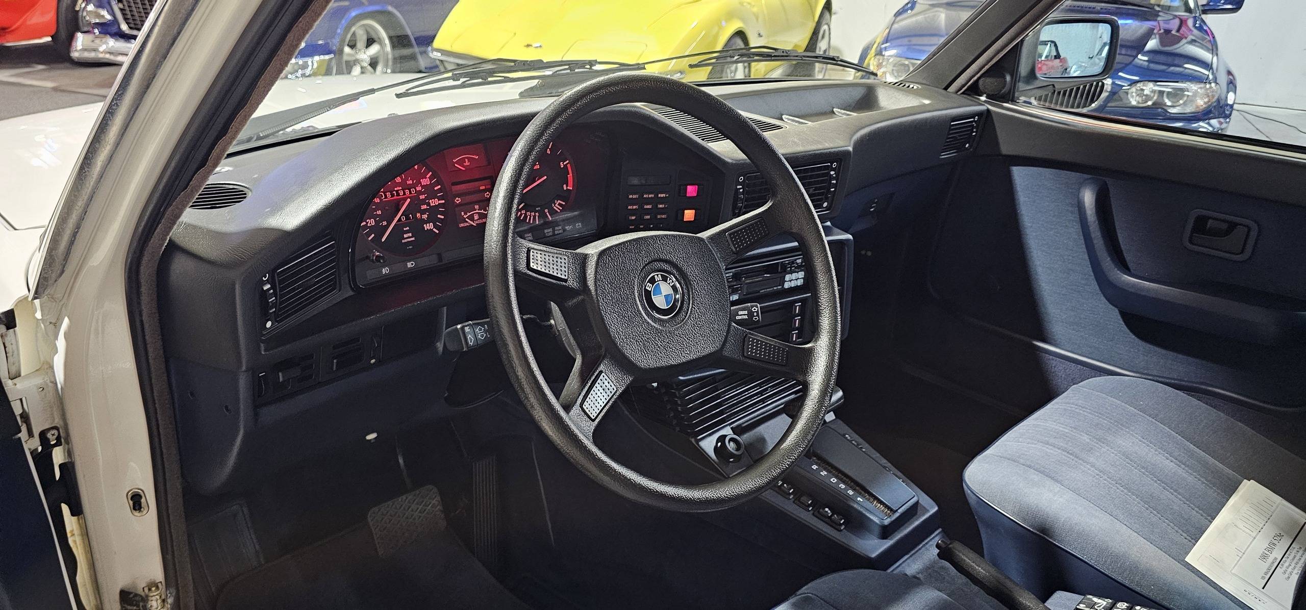 1988 BMW 528E 46