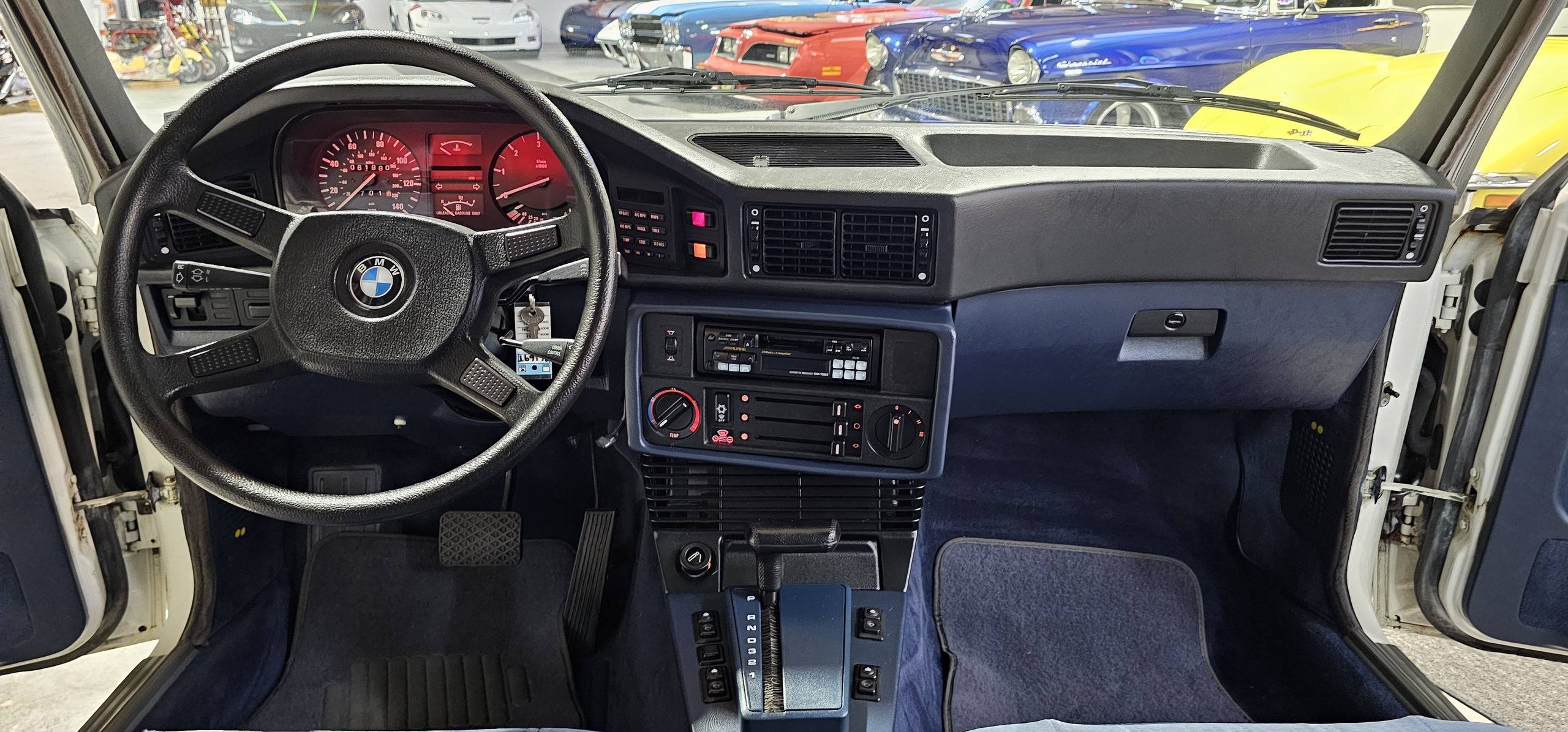 1988 BMW 528E 65