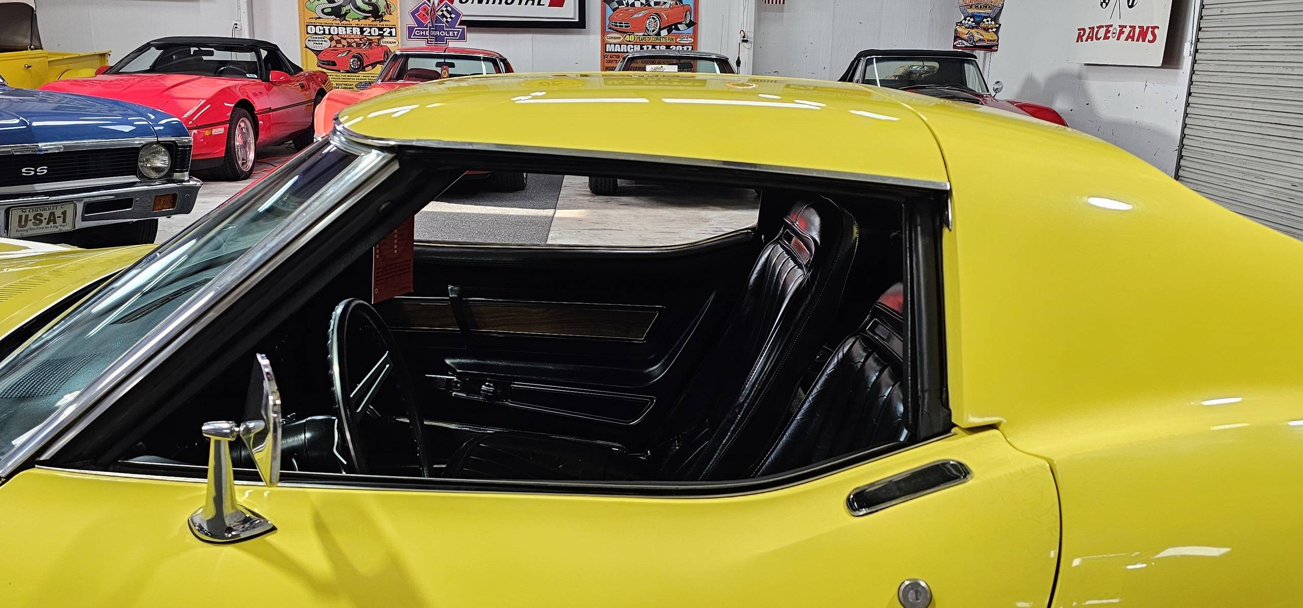 1970 Chevrolet Corvette 12