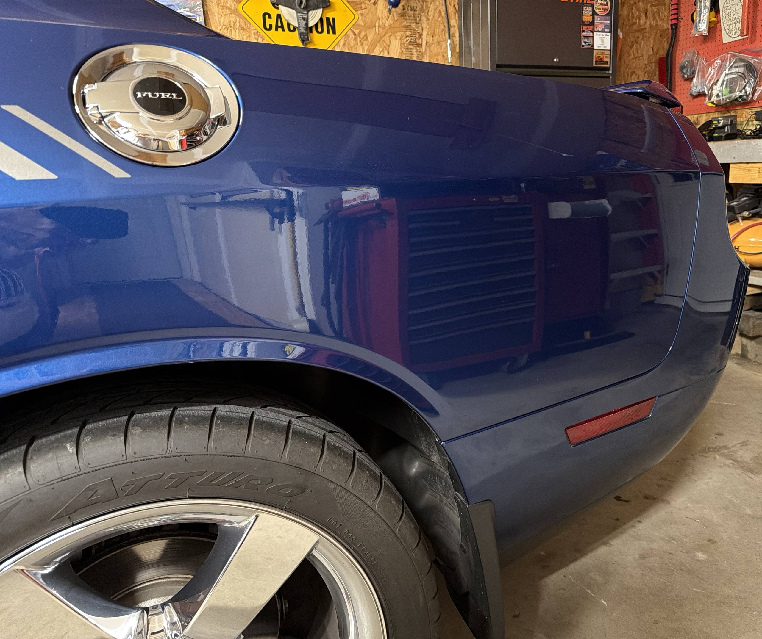 2009 Dodge Challenger 10