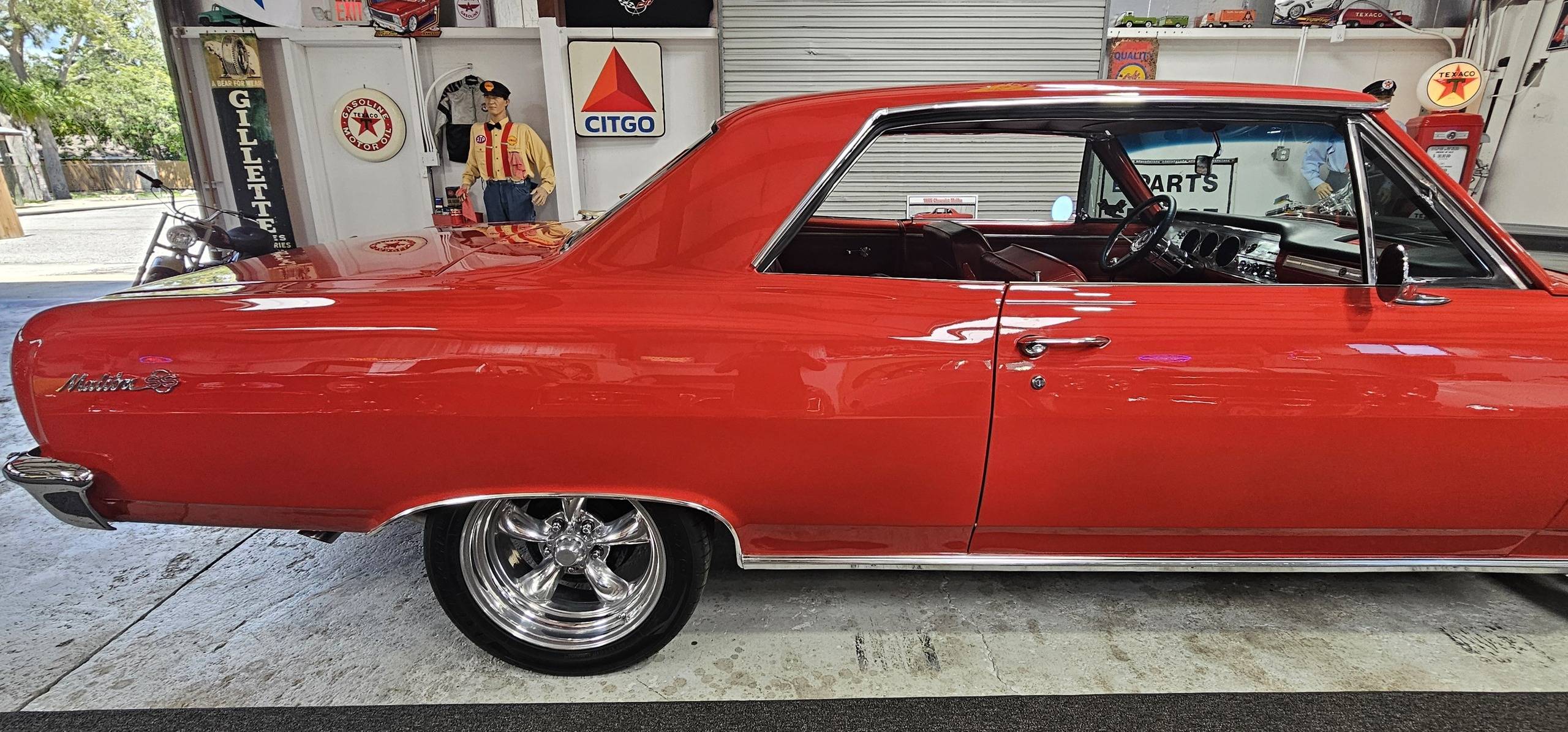 1965 Chevrolet Chevelle ss 36