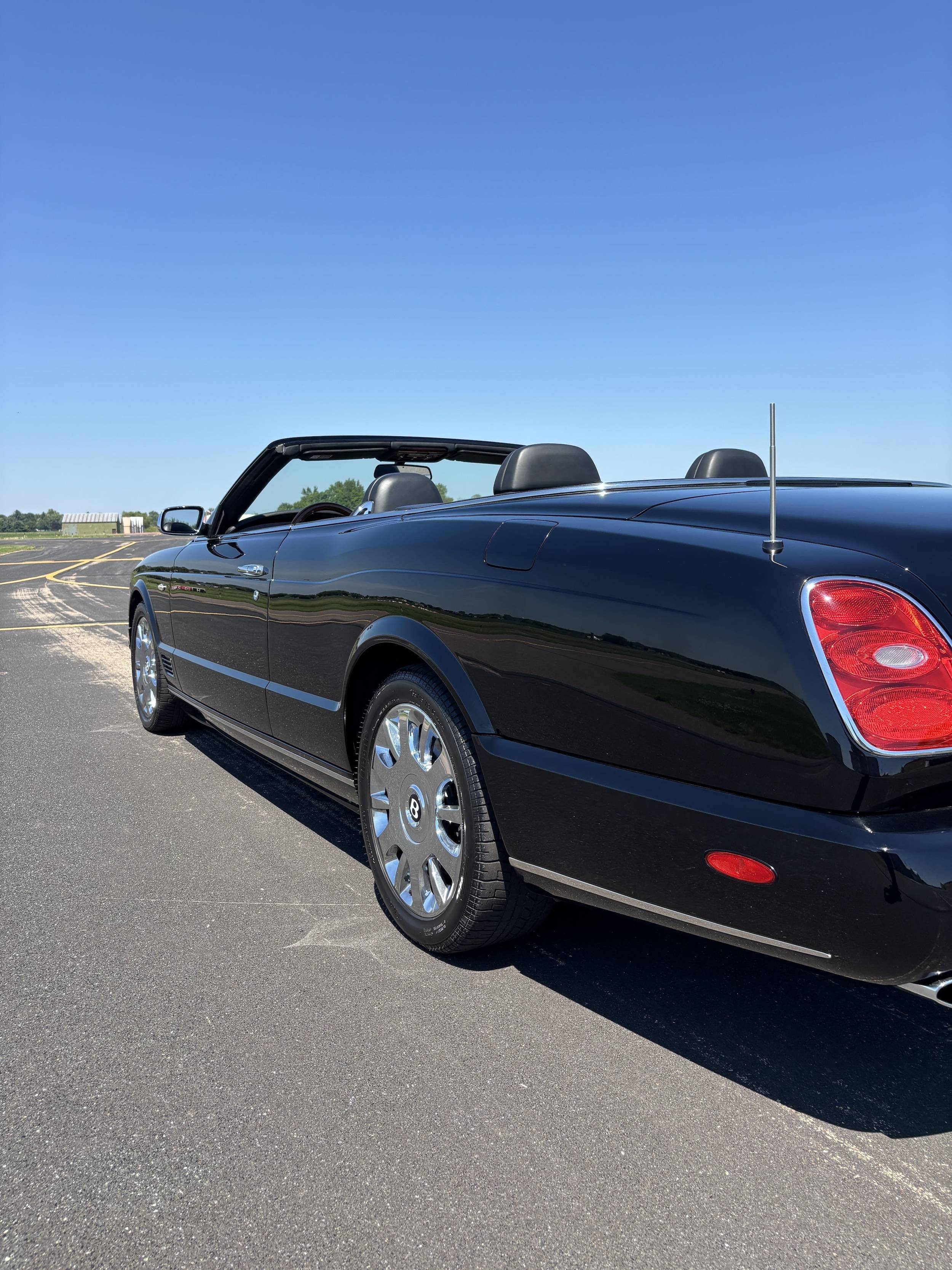 2008 Bentley Azure 58