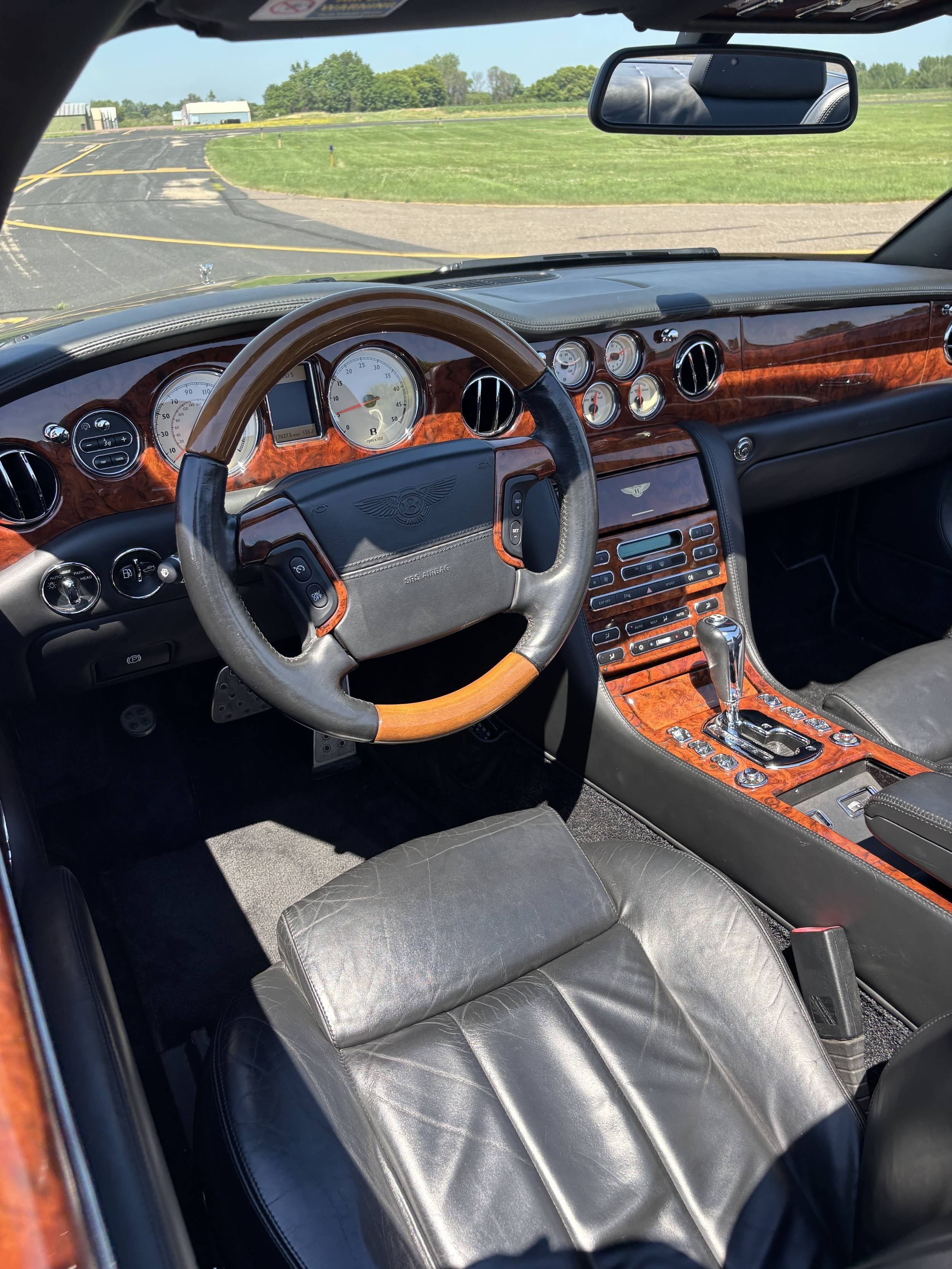 2008 Bentley Azure 64