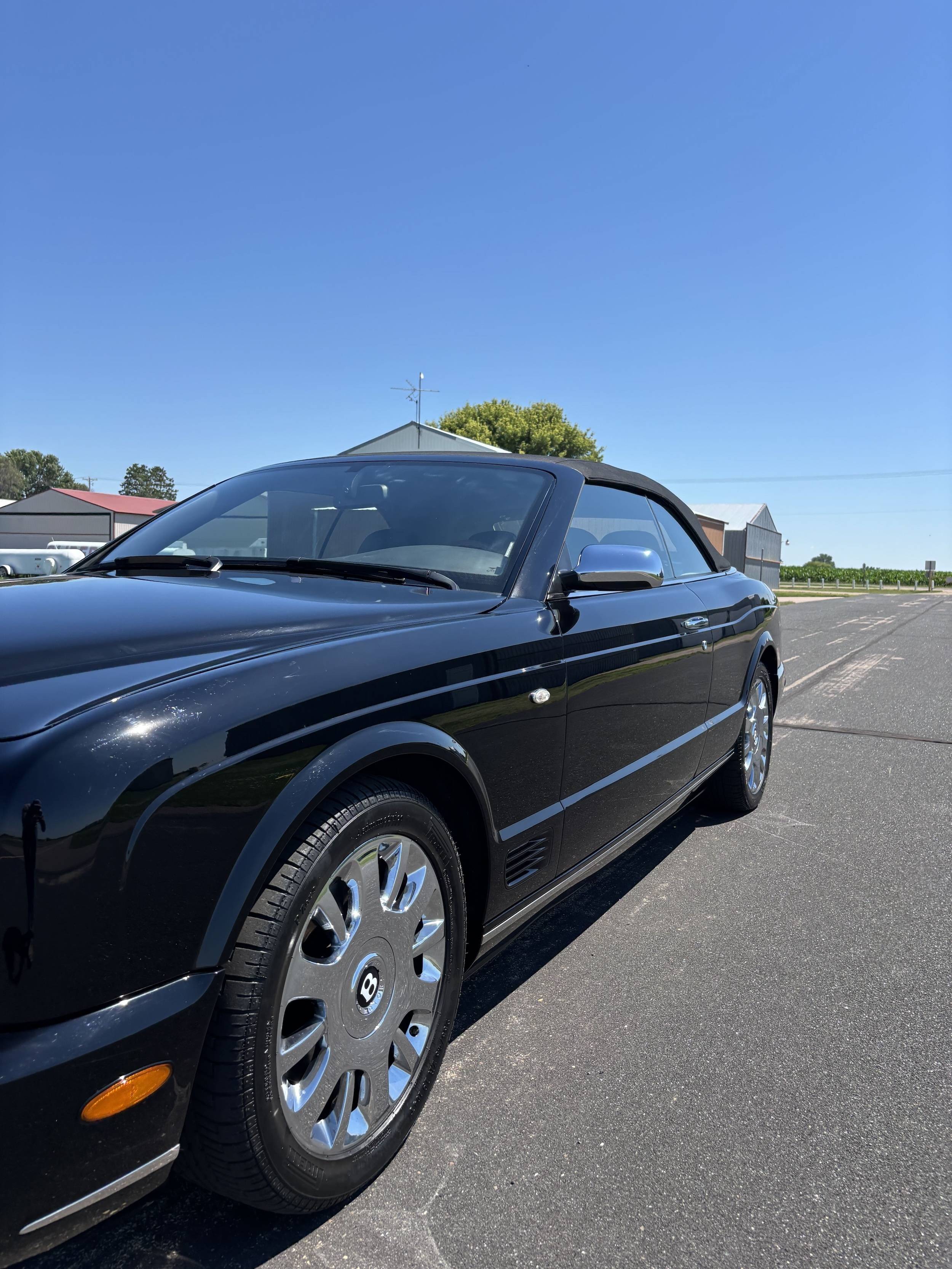 2008 Bentley Azure 73
