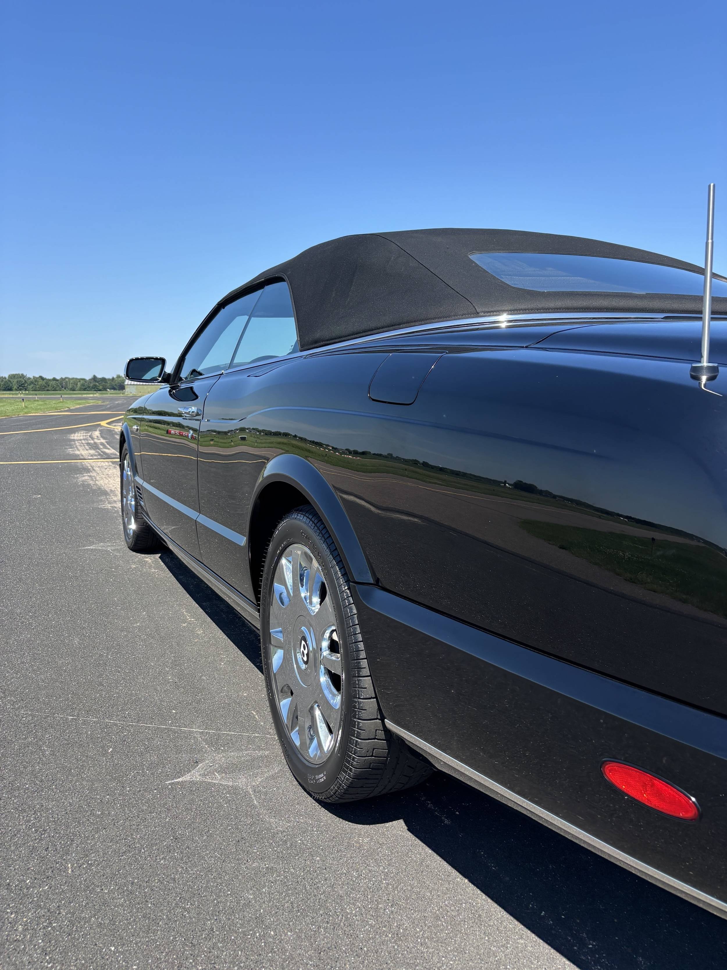 2008 Bentley Azure 78