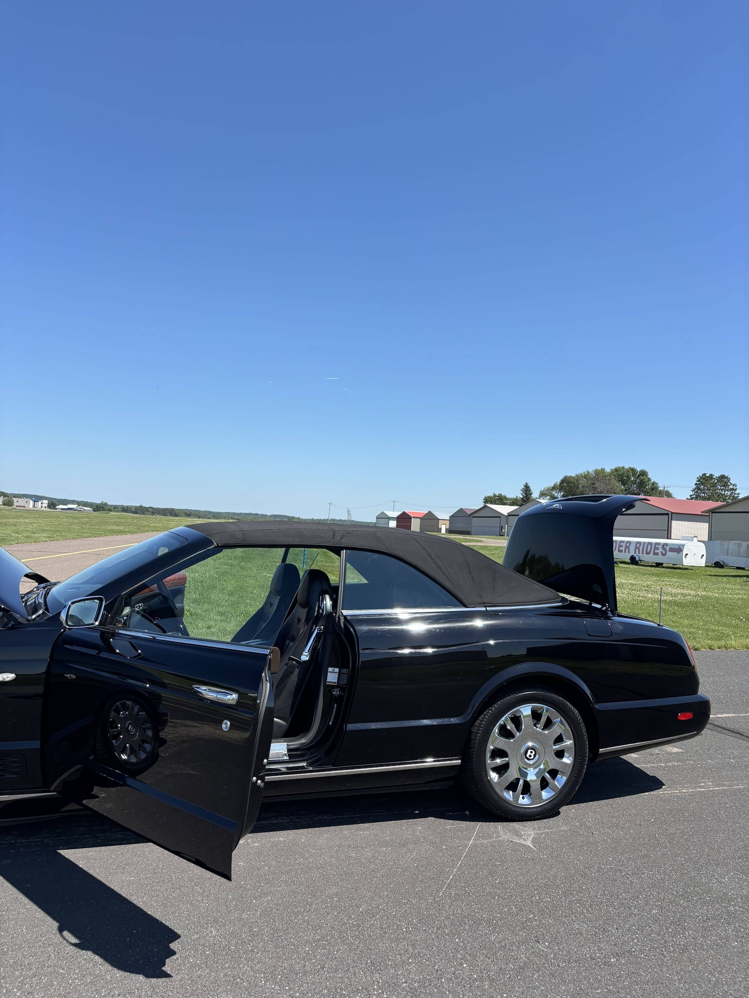 2008 Bentley Azure 94