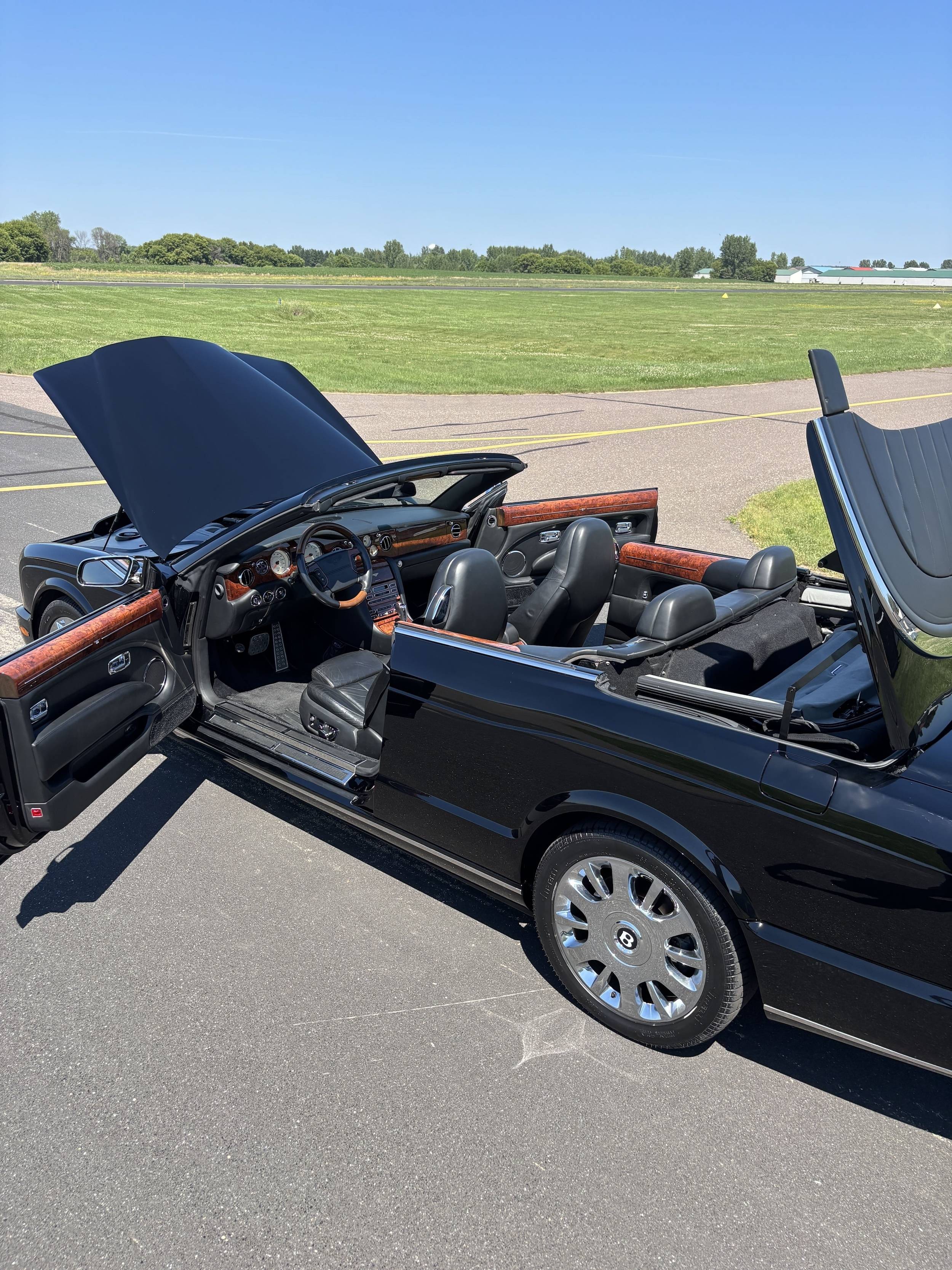 2008 Bentley Azure 109