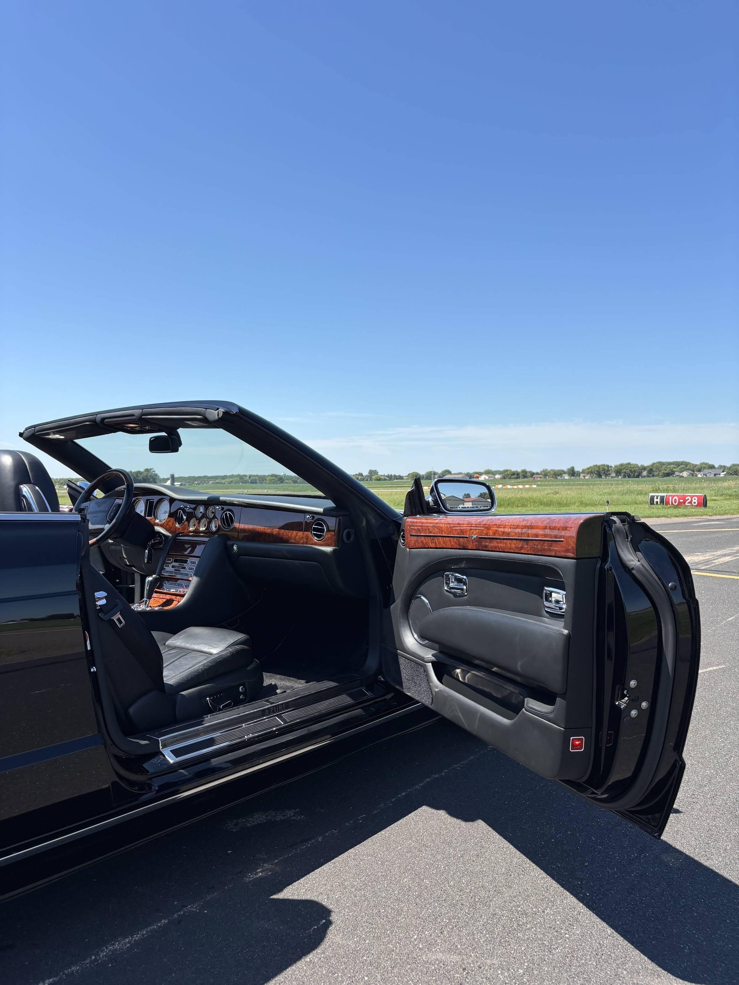 2008 Bentley Azure 113