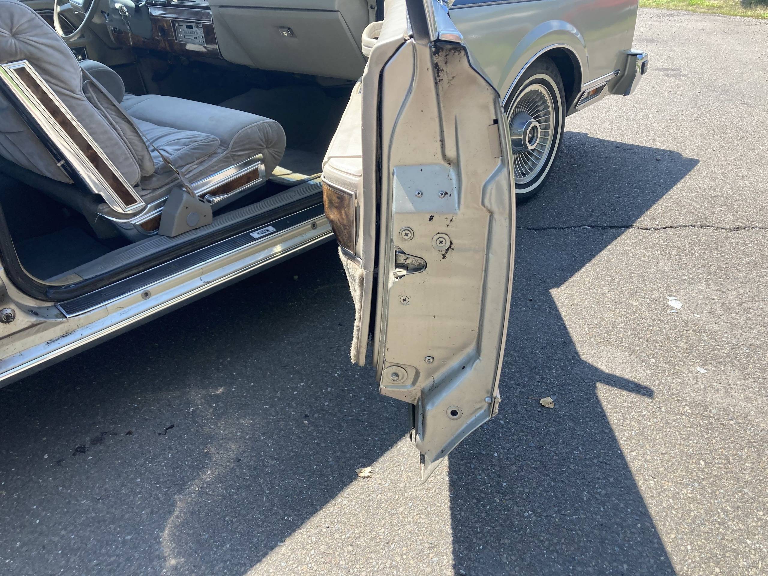 1980 Lincoln Town Coupe 27