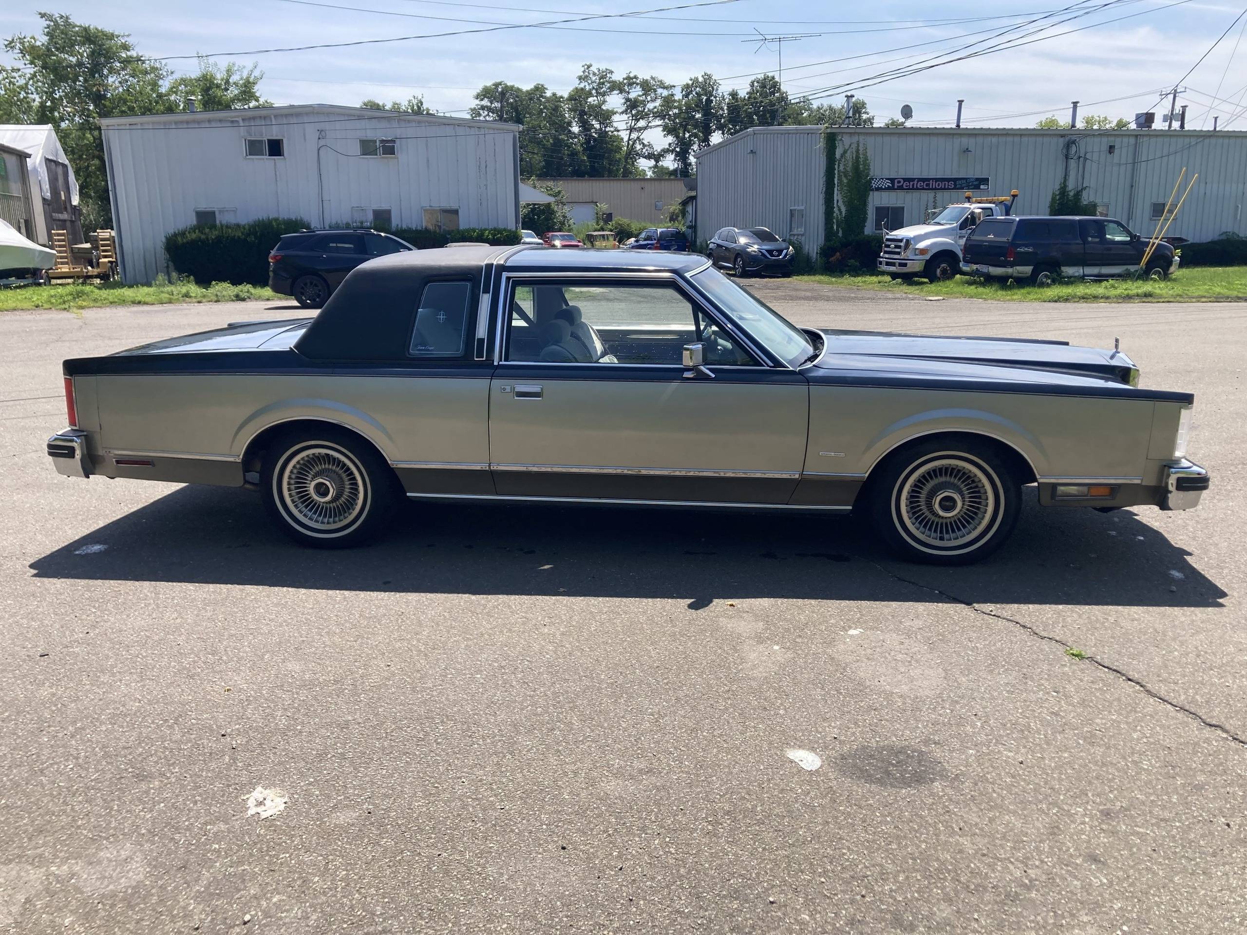 1980 Lincoln Town Coupe 5