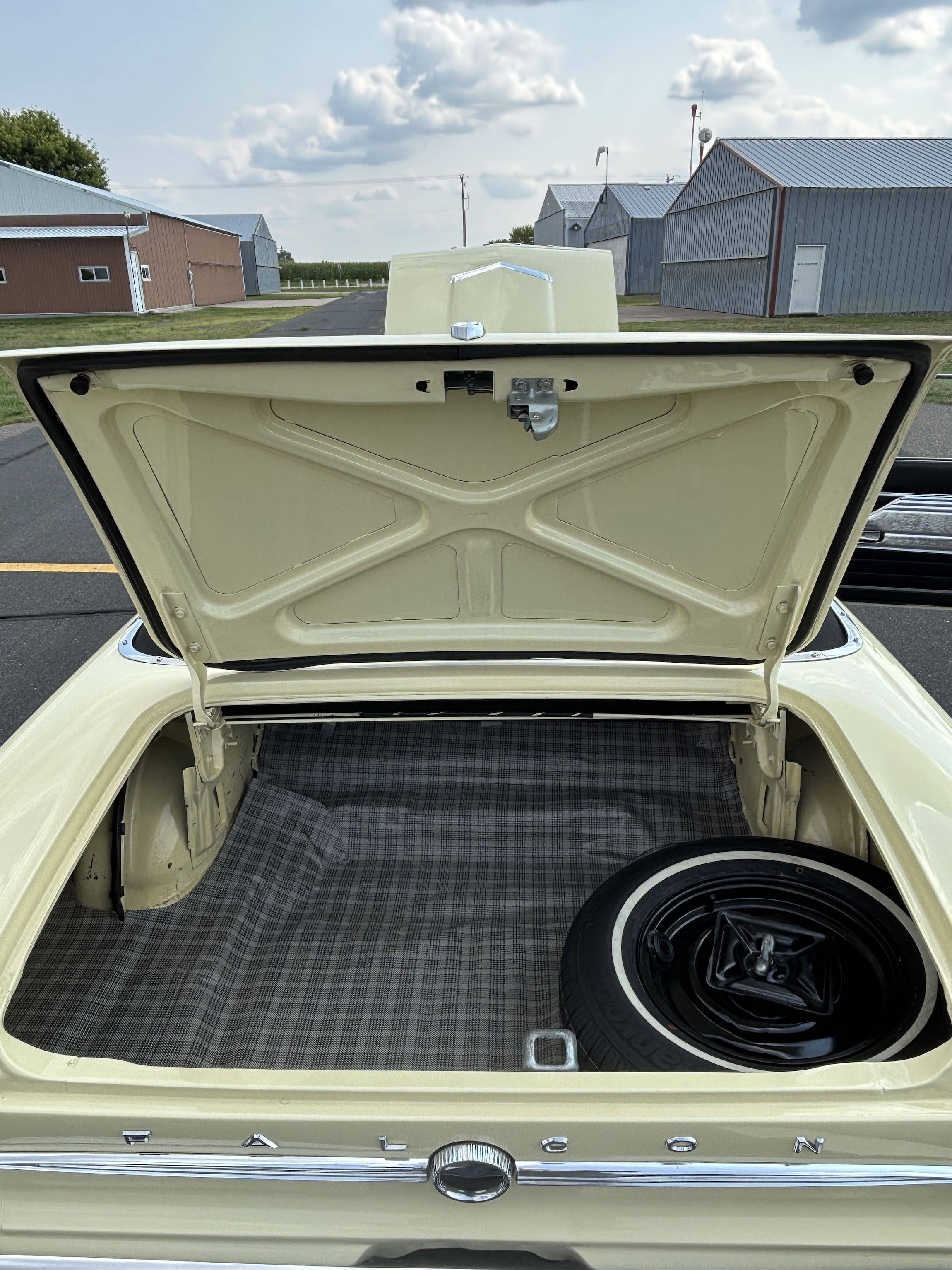 1963 Ford Falcon 26